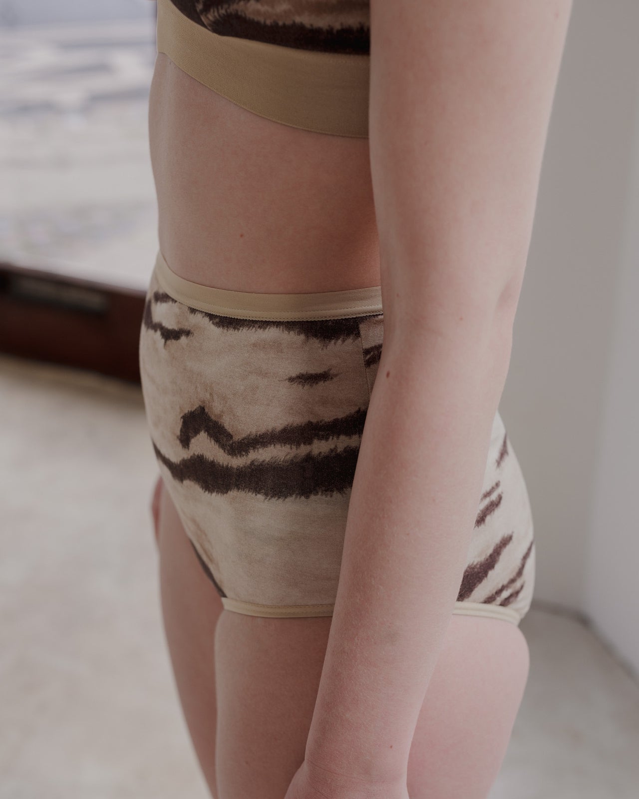 Highwaist Bell Pants - Bamboo Lyocell - Tiger