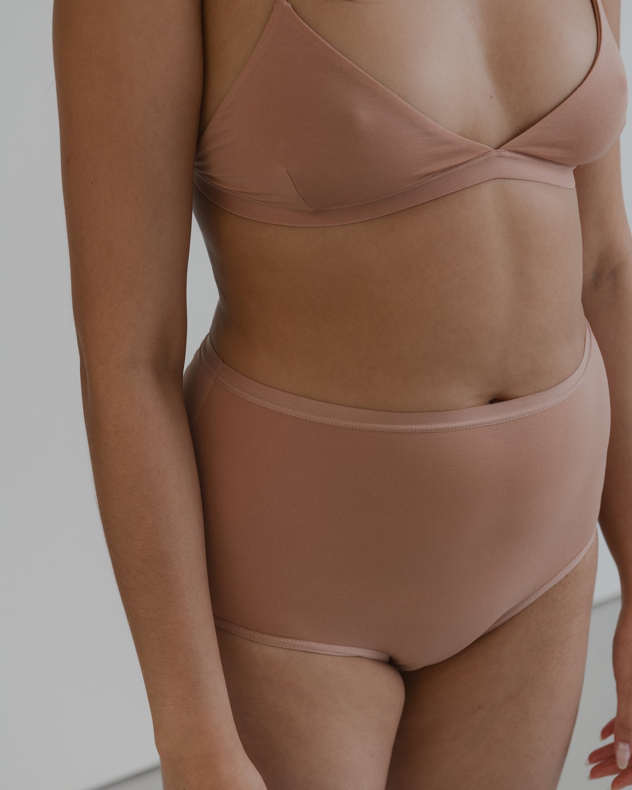 Highwaist Bell Pants - Bamboo Lyocell - Yu Rose