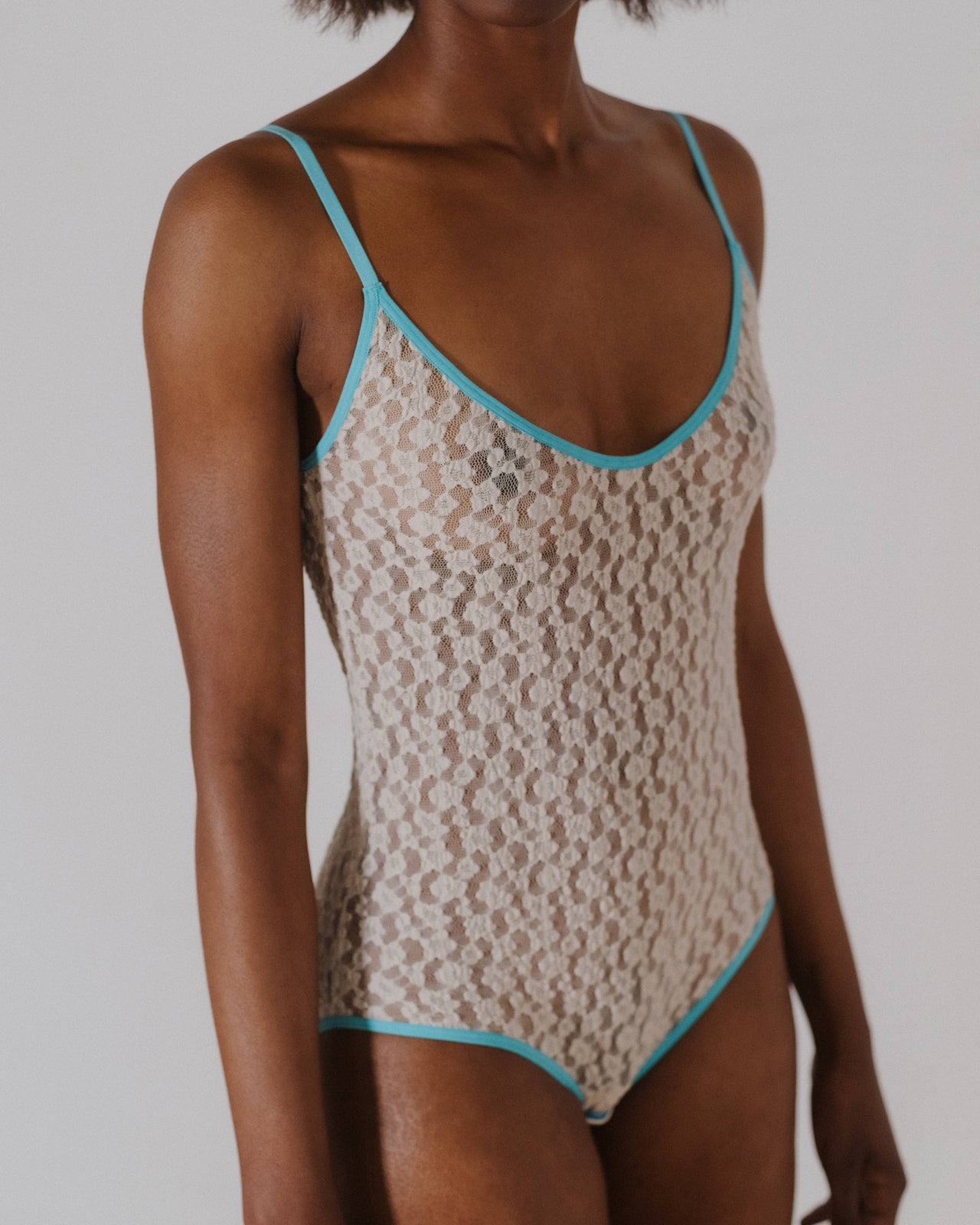 Musial Body - Organic Cotton Lace - Undyed / Turquoise