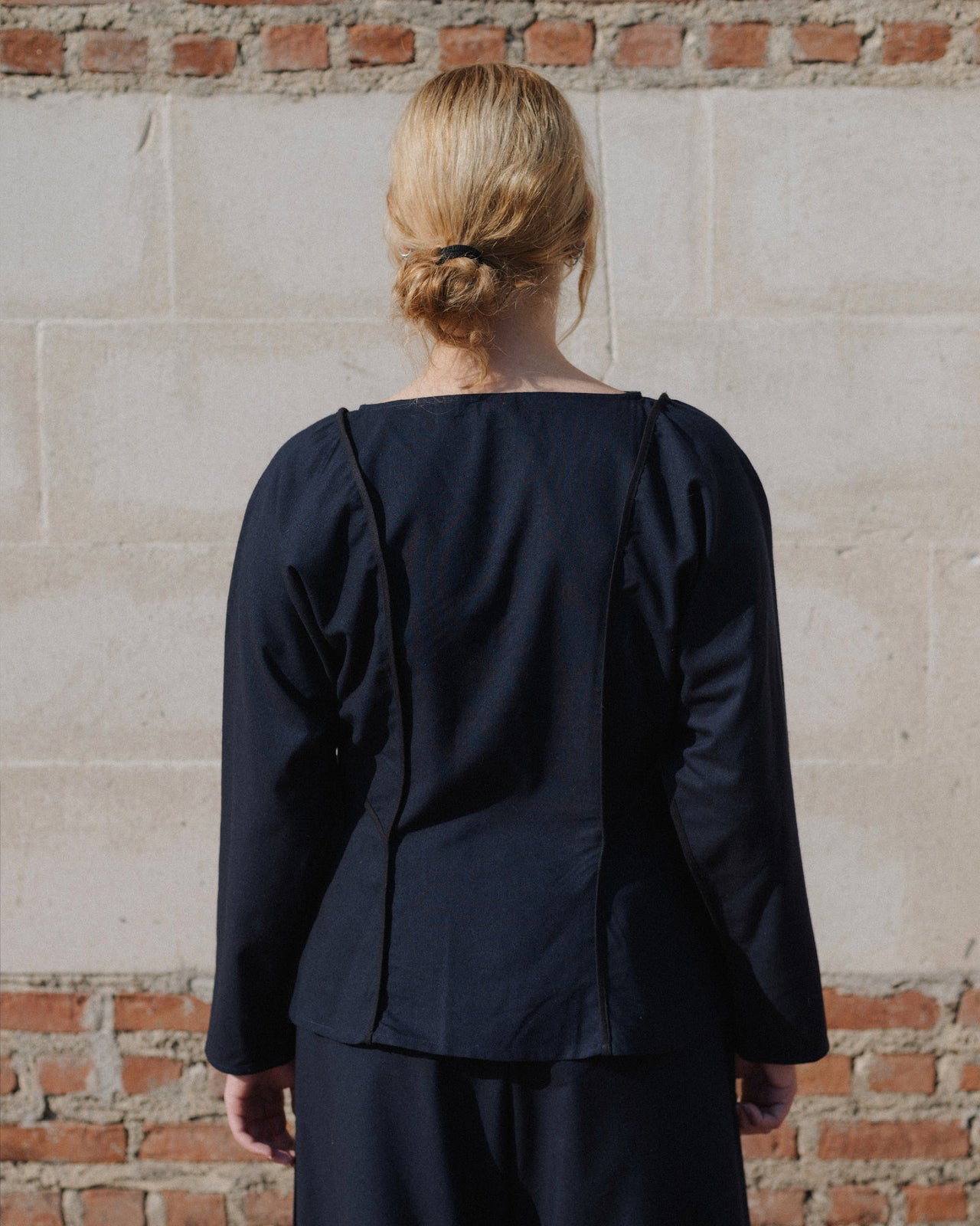 Nika Top - Wild Silk & Wool - Dama Navy