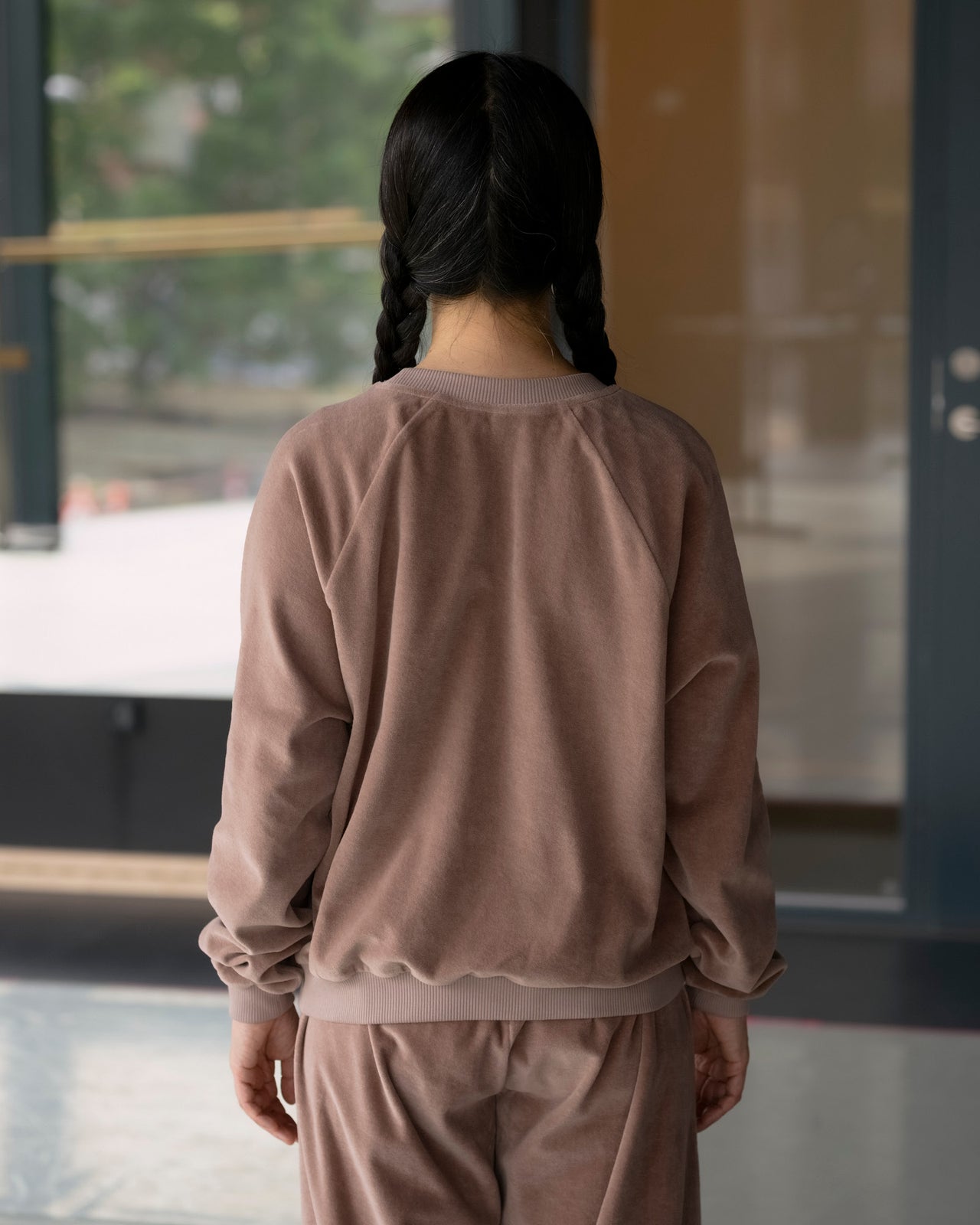 Rim Raglan Sweatshirt - Organic Cotton Velour - Tecto Brown