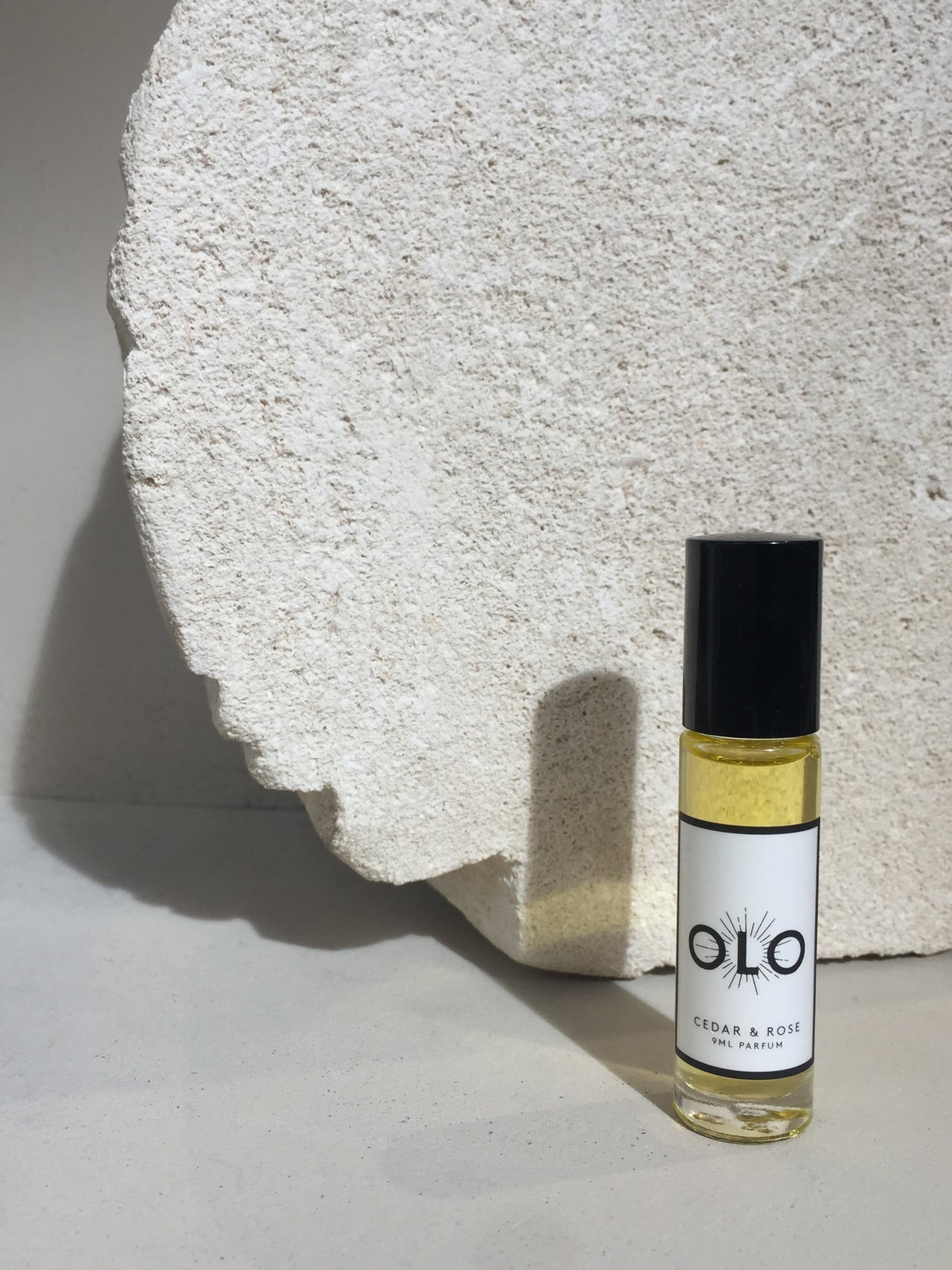 OLO - Perfume Oil - Cedar & Rose