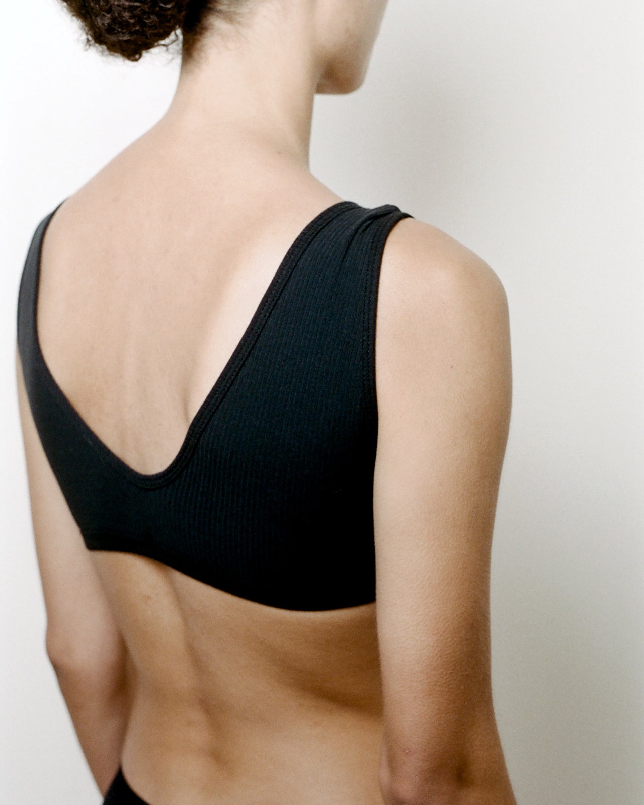 Alae V Bra - Organic Cotton Rib - Black - SU22