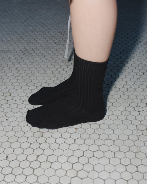 COTTON RIB HI-SOCKS / BLACK