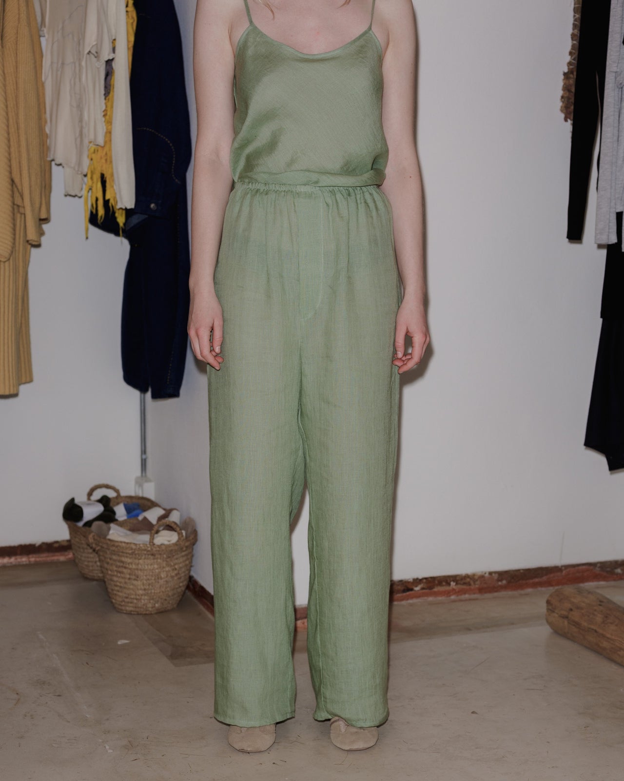 Stoa Pants - Sheer Linen - Salvie Green - AU23