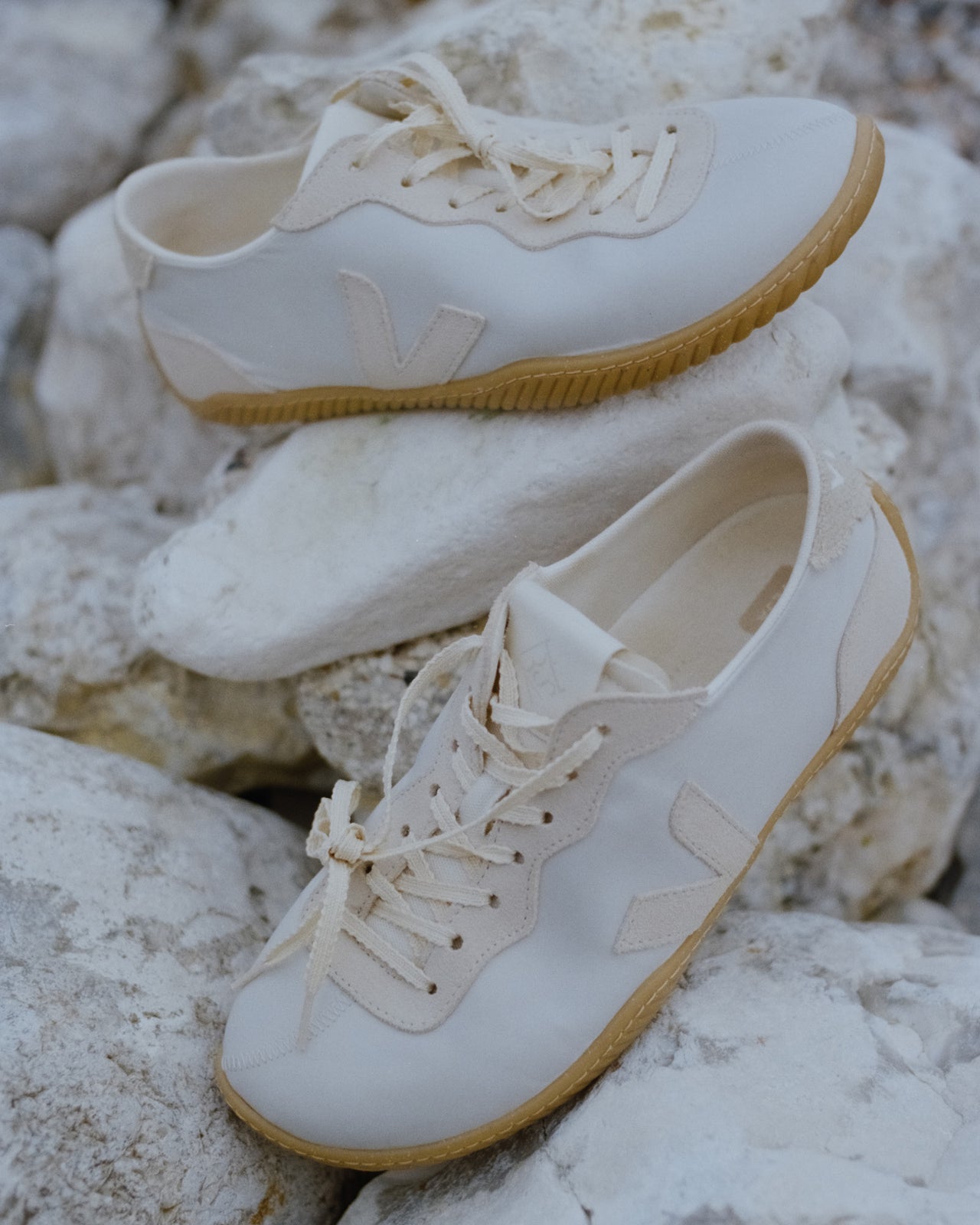 Jitsu Veja x Baserange - Recycled Polyester - Natural Grey