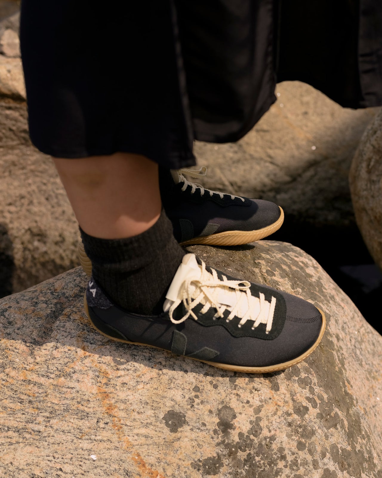 Jitsu Veja x Baserange - Recycled Polyester - Black
