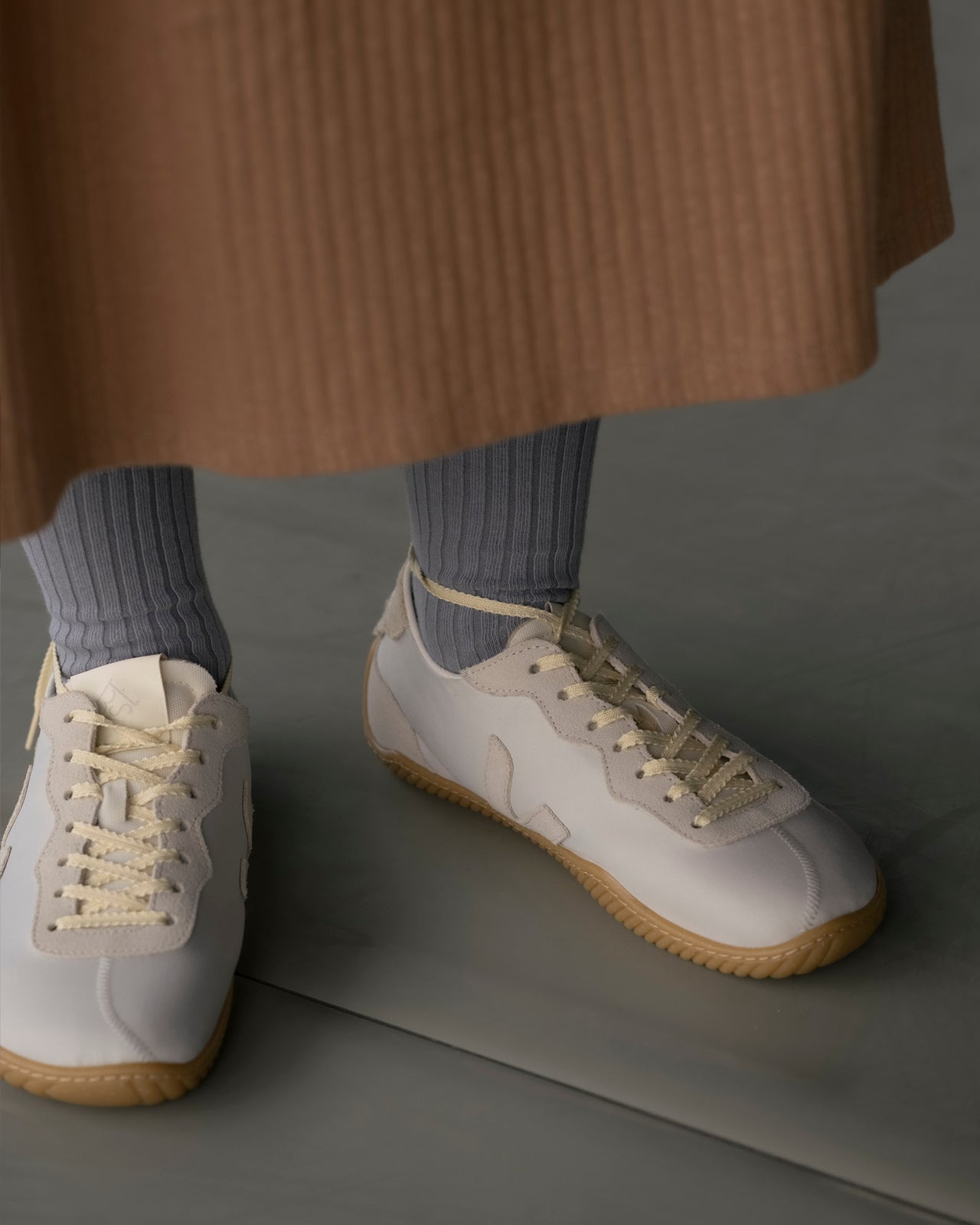 Jitsu Veja x Baserange - Recycled Polyester - Natural Grey