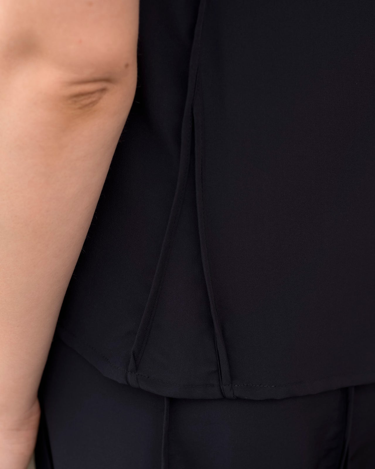 Ade Top - Silk Crepe - Black