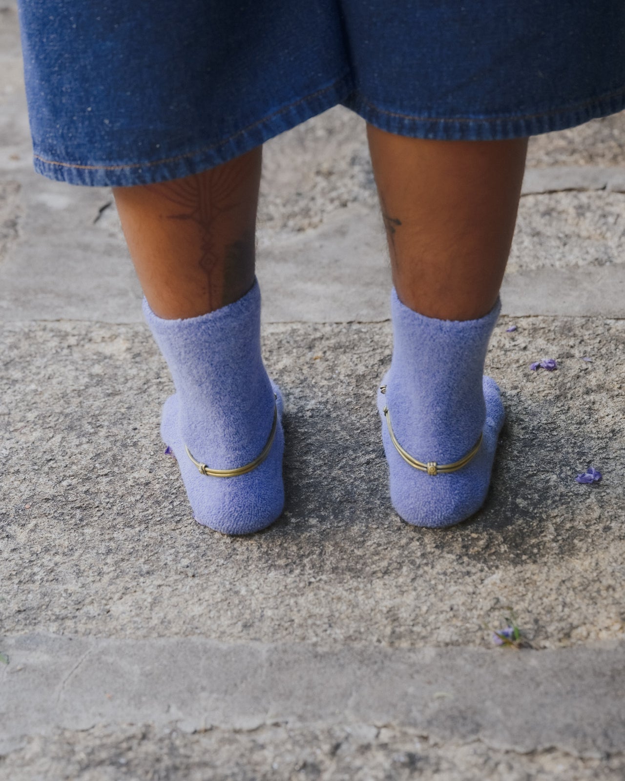 Buckle Overankle Socks - Textured Organic Cotton - Blue Melange