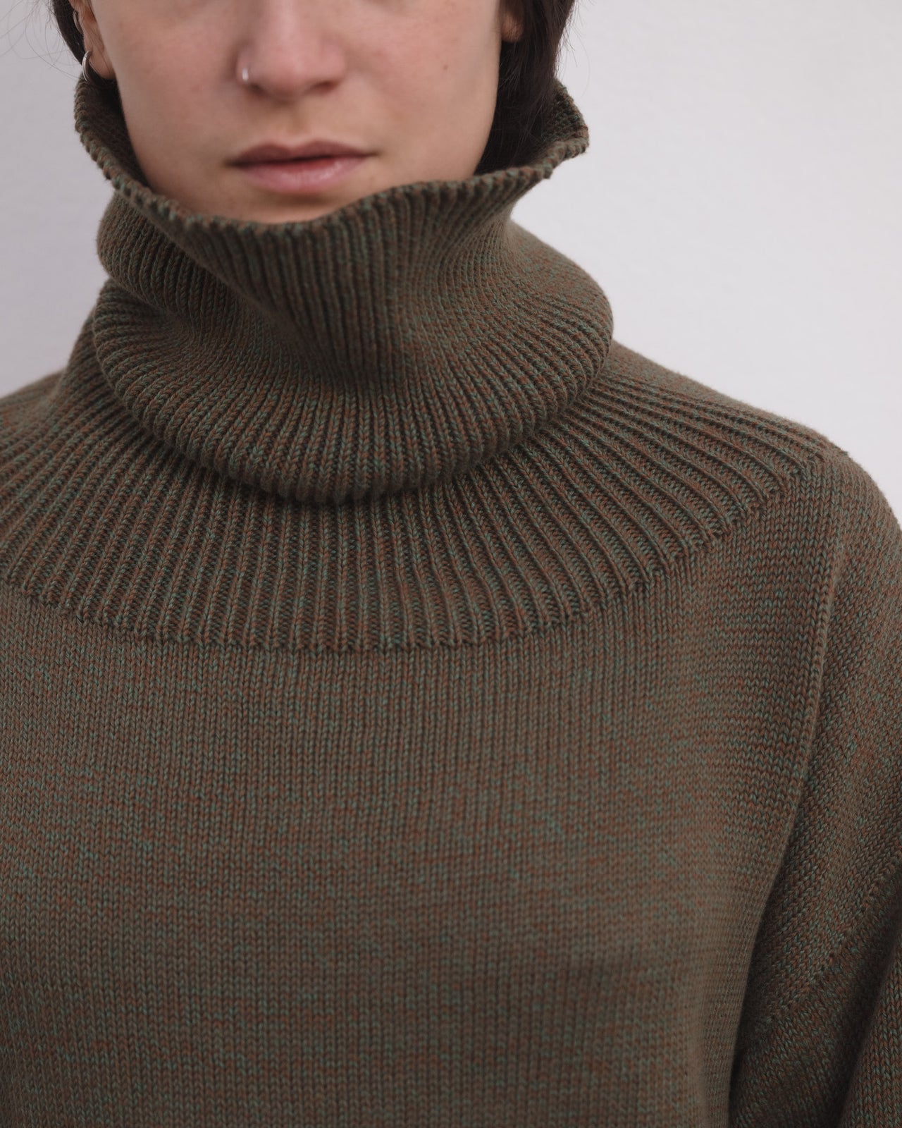 Calla Turtleneck - Organic Cotton Knit - Green / Brown