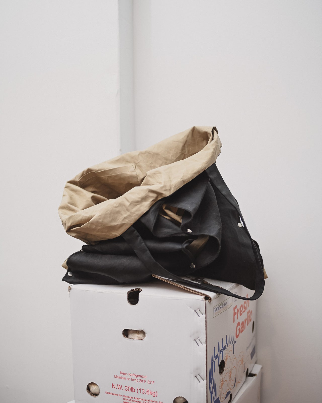 Clavo Bag - Technical Cotton - Black / Khaki