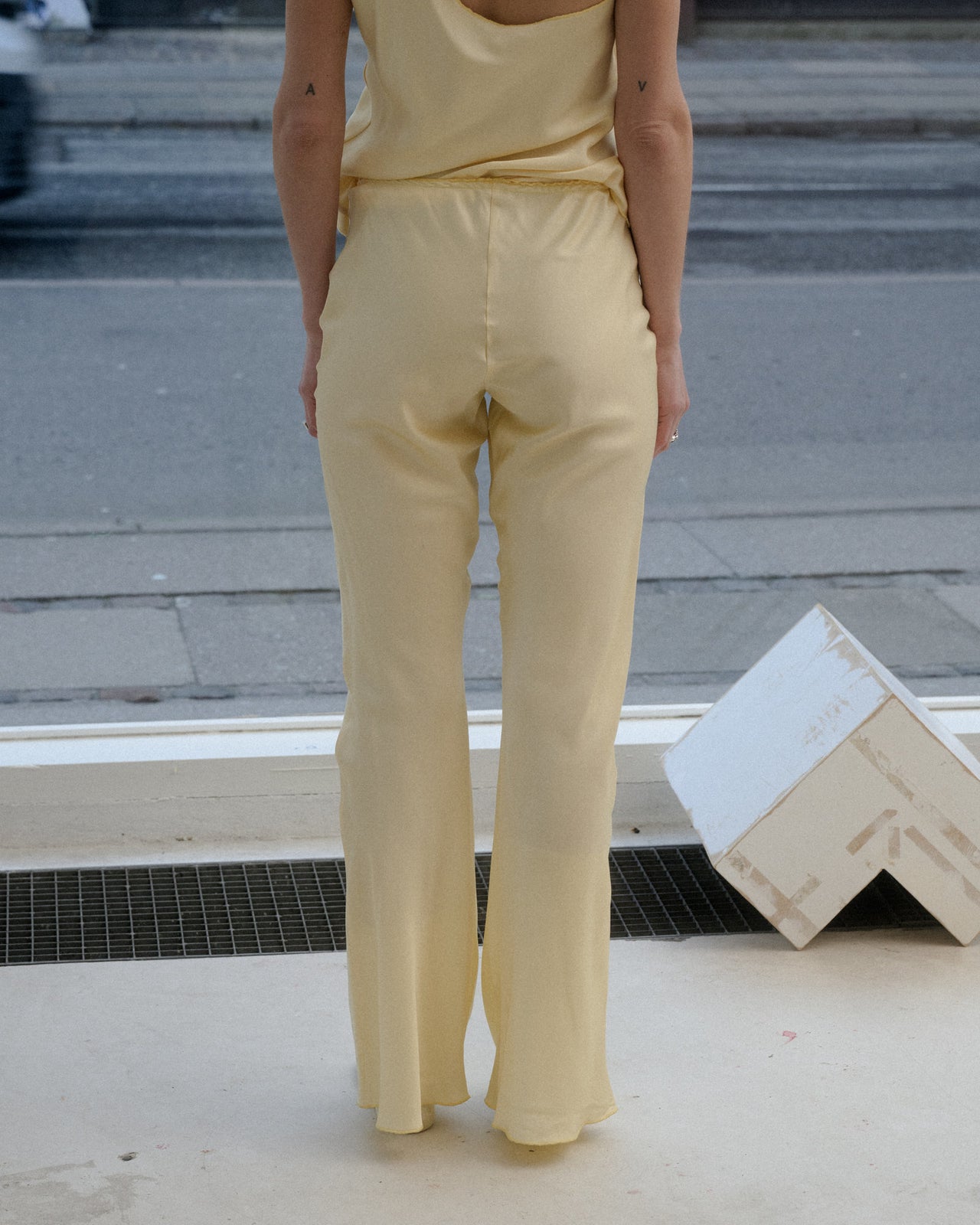 Dydine Pants - Ecovero Satin - Sophia Yellow