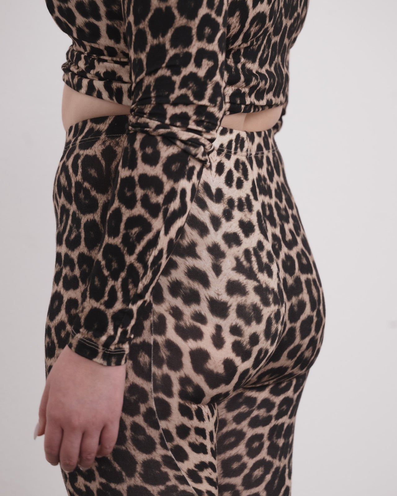 Emily Long Sleeve Tee - Circulose Jersey - Leopard