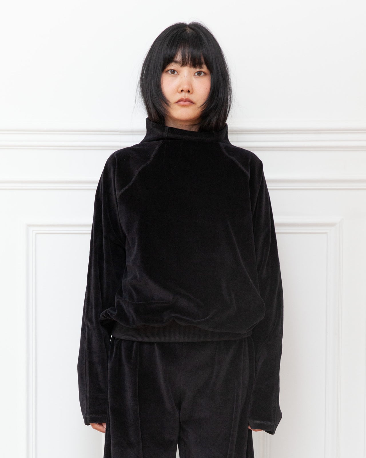 Fold Turtleneck - Organic Cotton Velour - Black