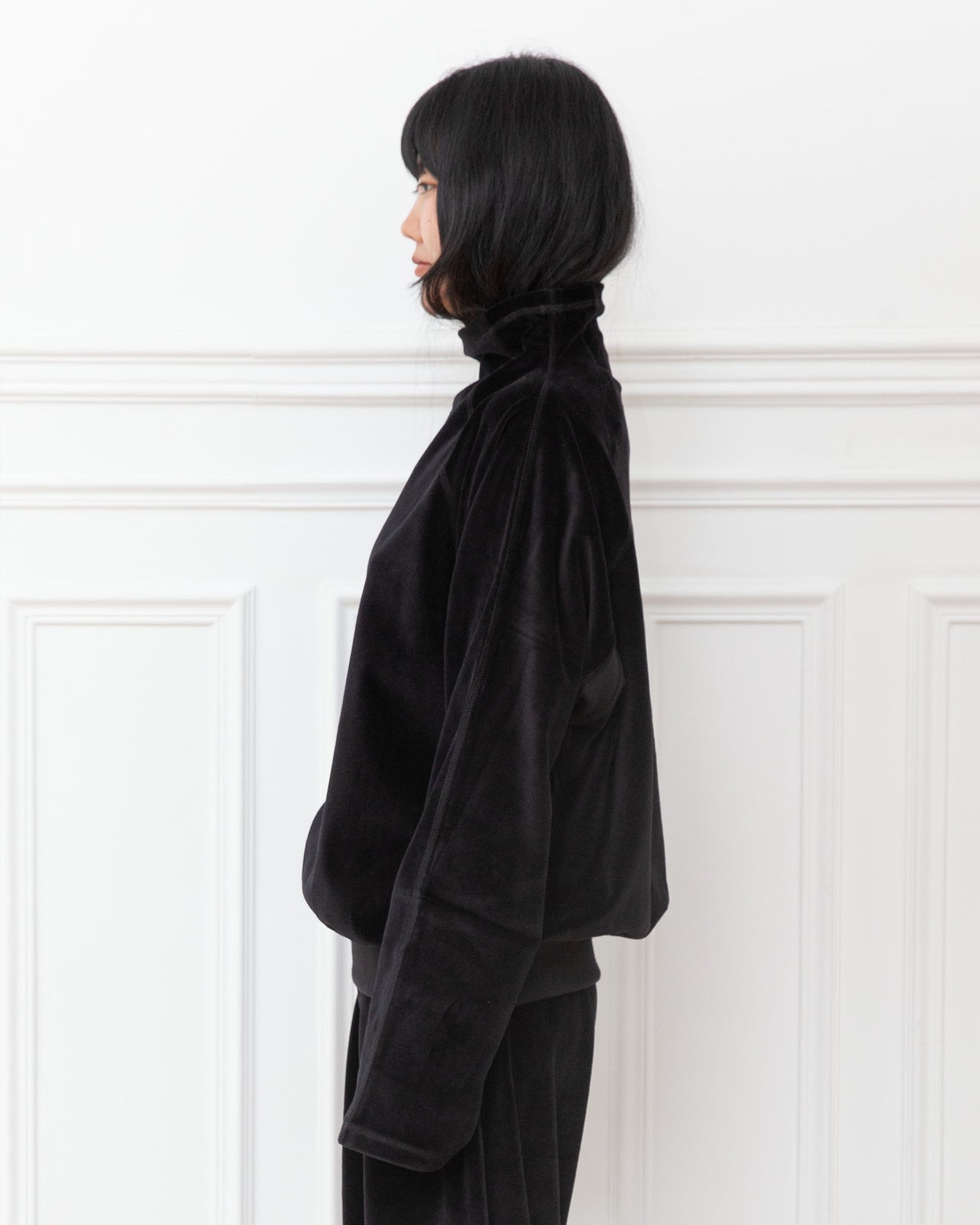 Fold Turtleneck - Organic Cotton Velour - Black