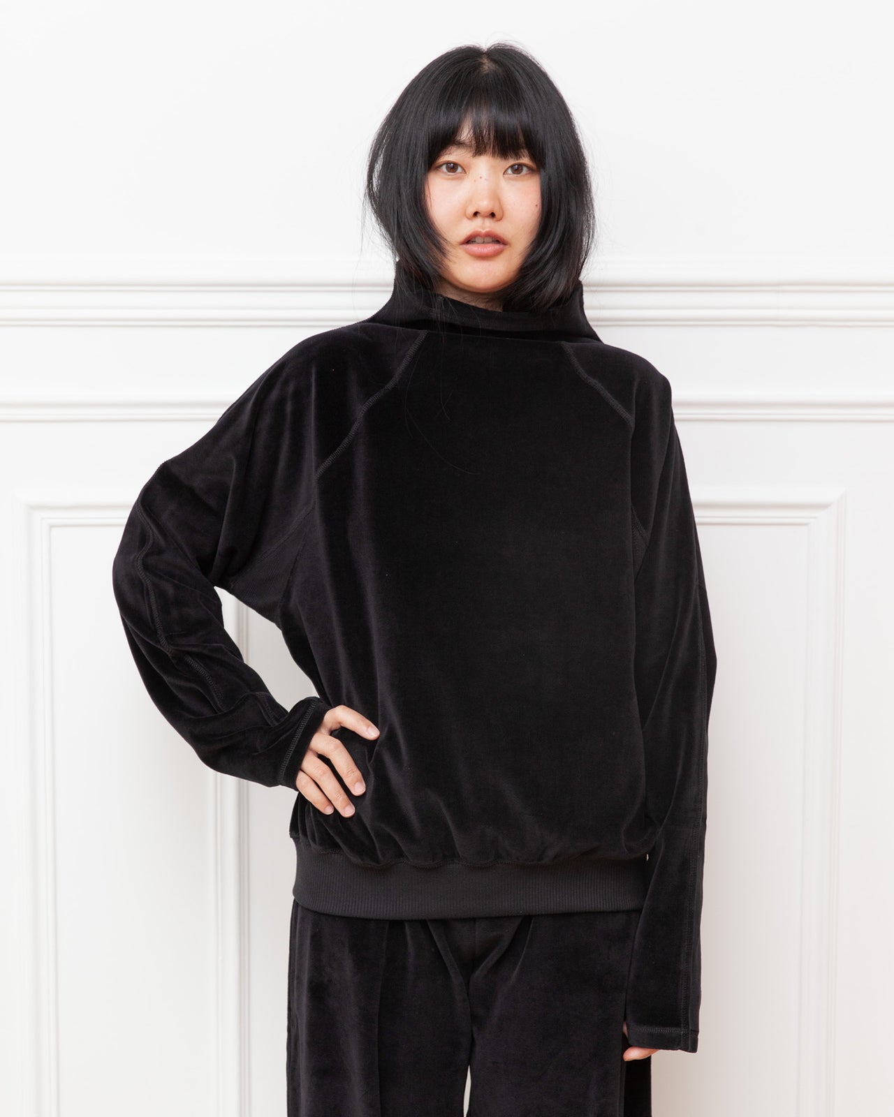 Fold Turtleneck - Organic Cotton Velour - Black