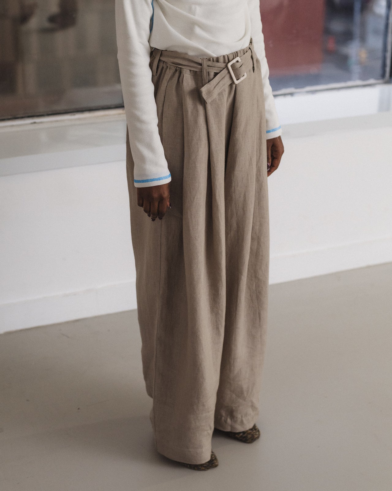 Frame Pants - Hemp - Concrete