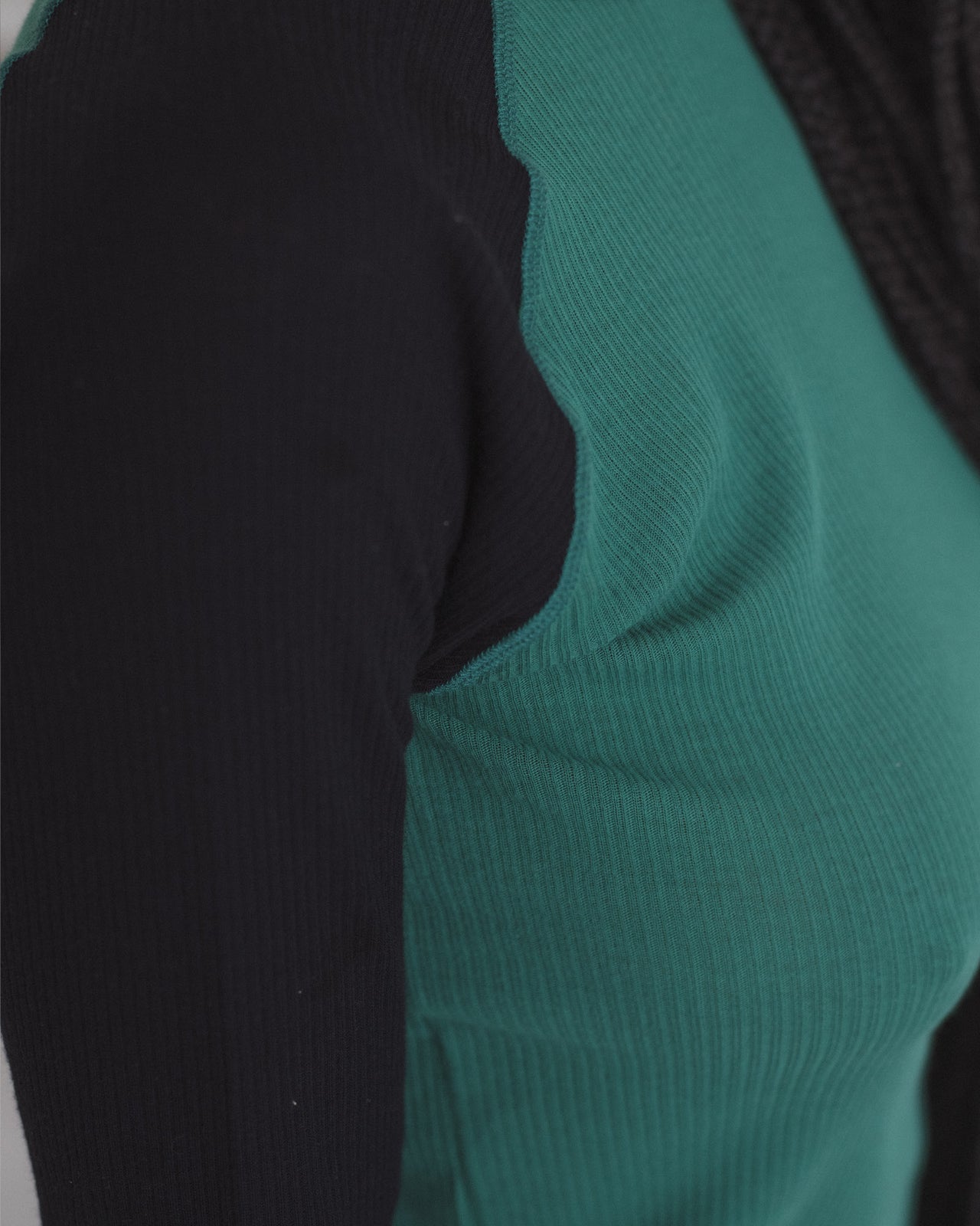 Gene Long Sleeve Tee - Fine Organic Cotton Rib - Mira Green / Navy
