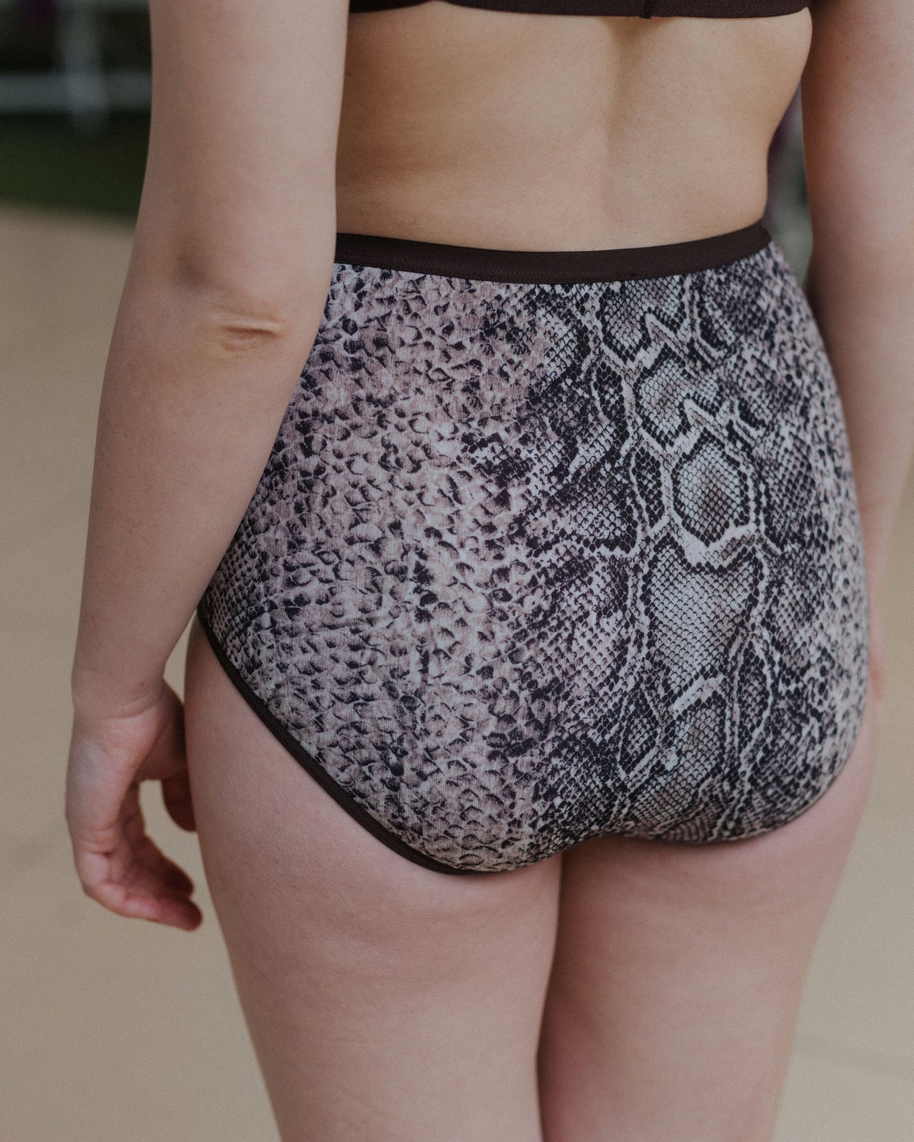 Highwaist Bell Pants - Circulose Jersey - Snake