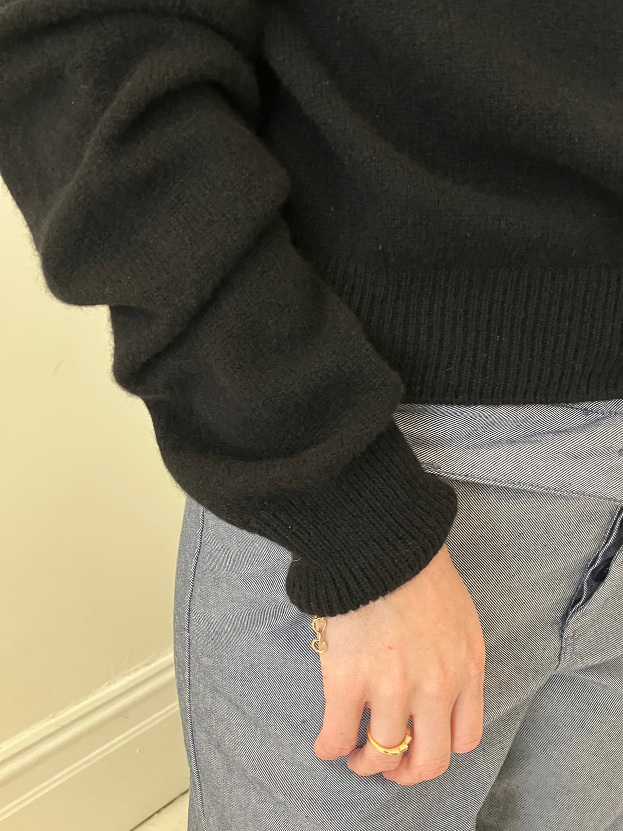 Tier Cardigan - Recycled Cashmere - Black with White Buttons