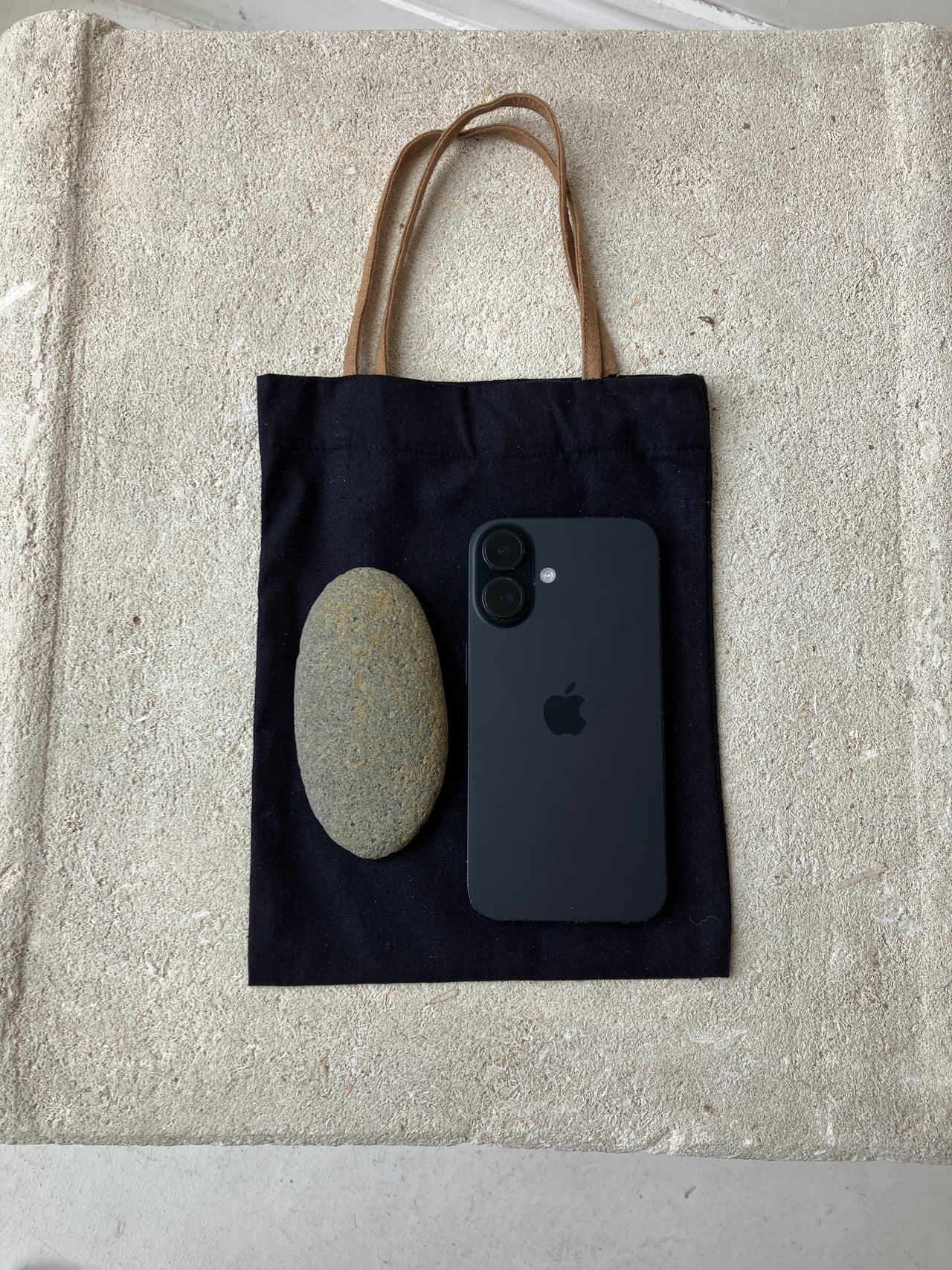 Small Tera Bag - Wild Silk - Black / Brown