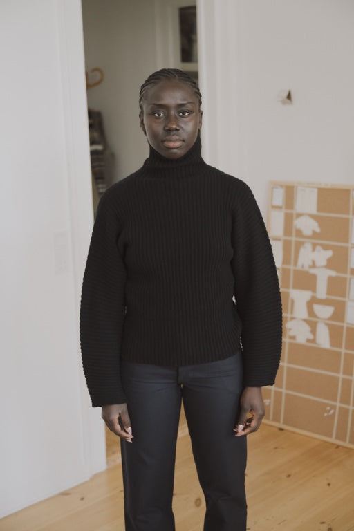 Kai Turtleneck - Recycled Cashmere - Black