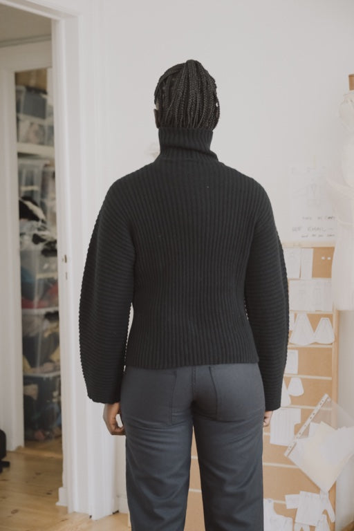 Kai Turtleneck - Recycled Cashmere - Black