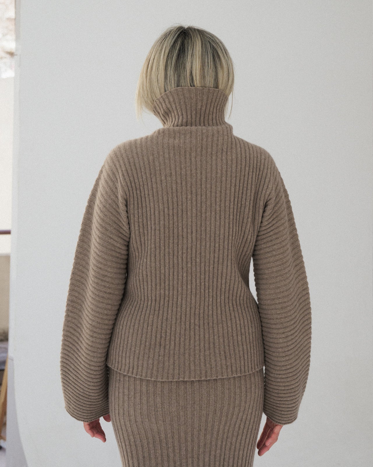 Kai Turtleneck - Recycled Cashmere - Stoppa Brown