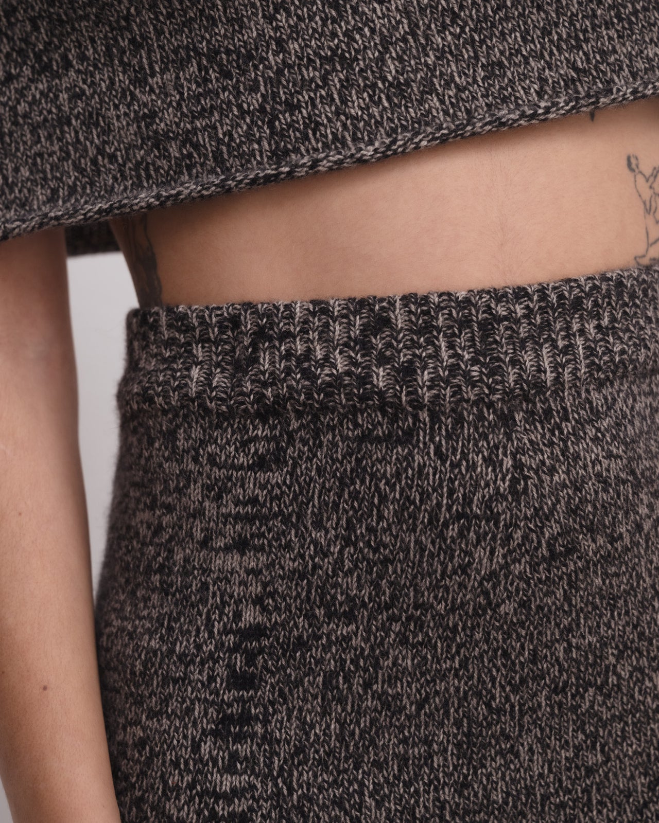 Kem Mini Skirt - Recycled Cashmere - Black / Camel Melange