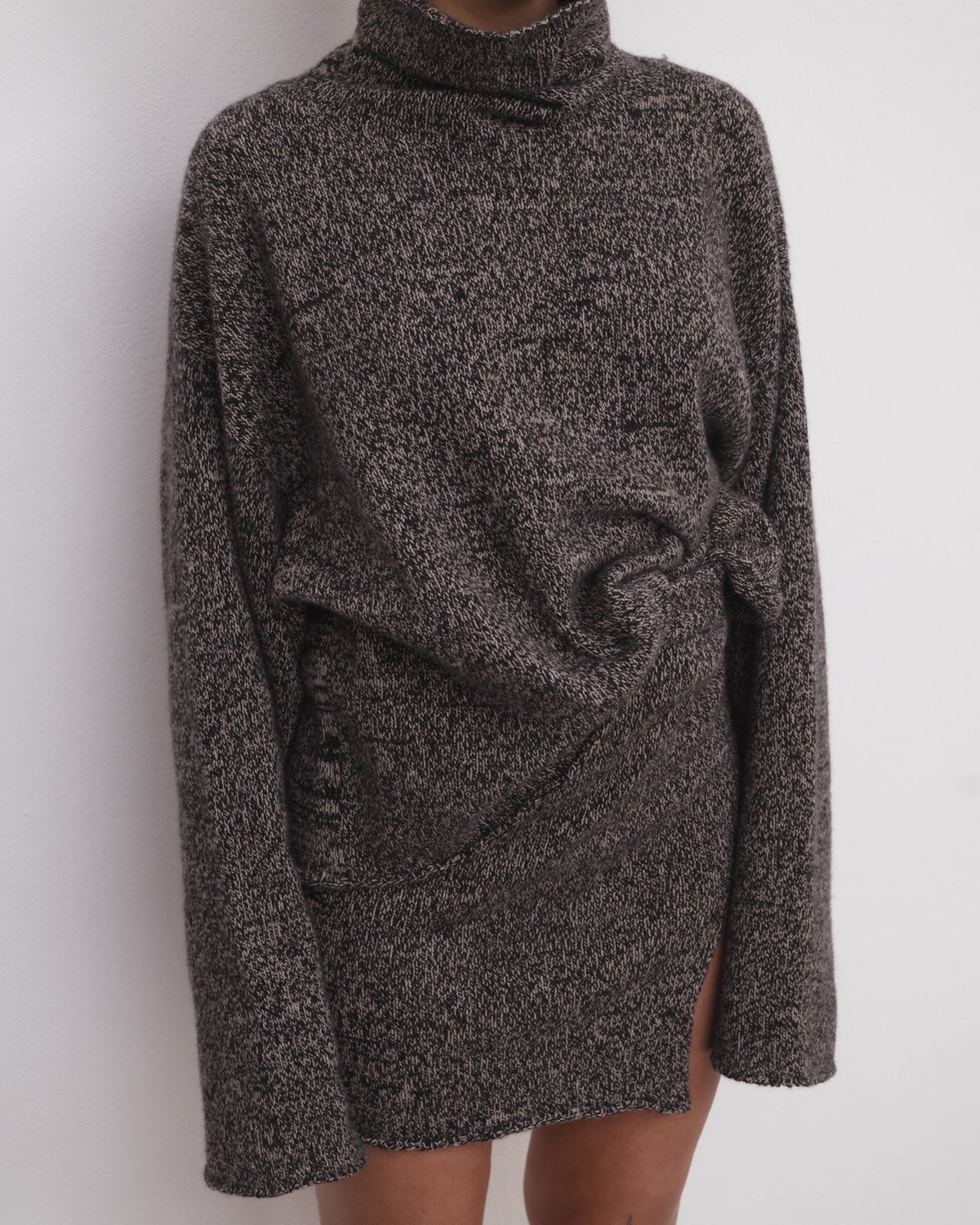 Kem Turtleneck - Recycled Cashmere - Black / Camel Melange