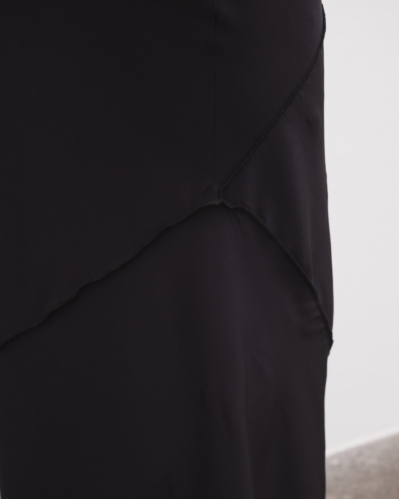 Lava Skirt - Silk Crepe - Black