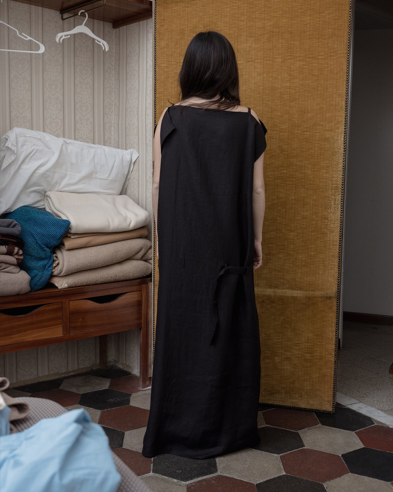 Leo Dress - Hemp - Black - WT23