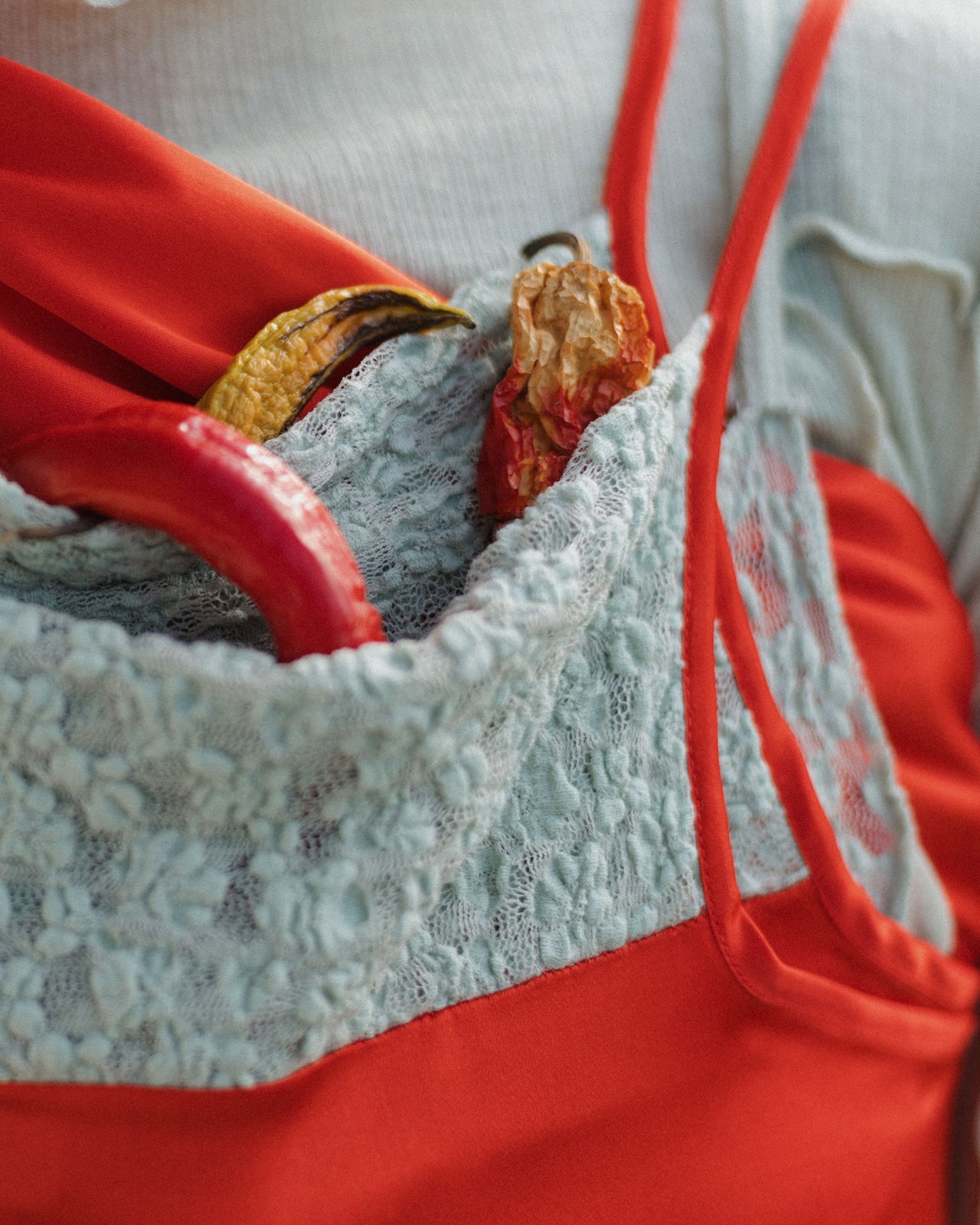 Line Dress - Ecovero Satin - Sync Red / Green