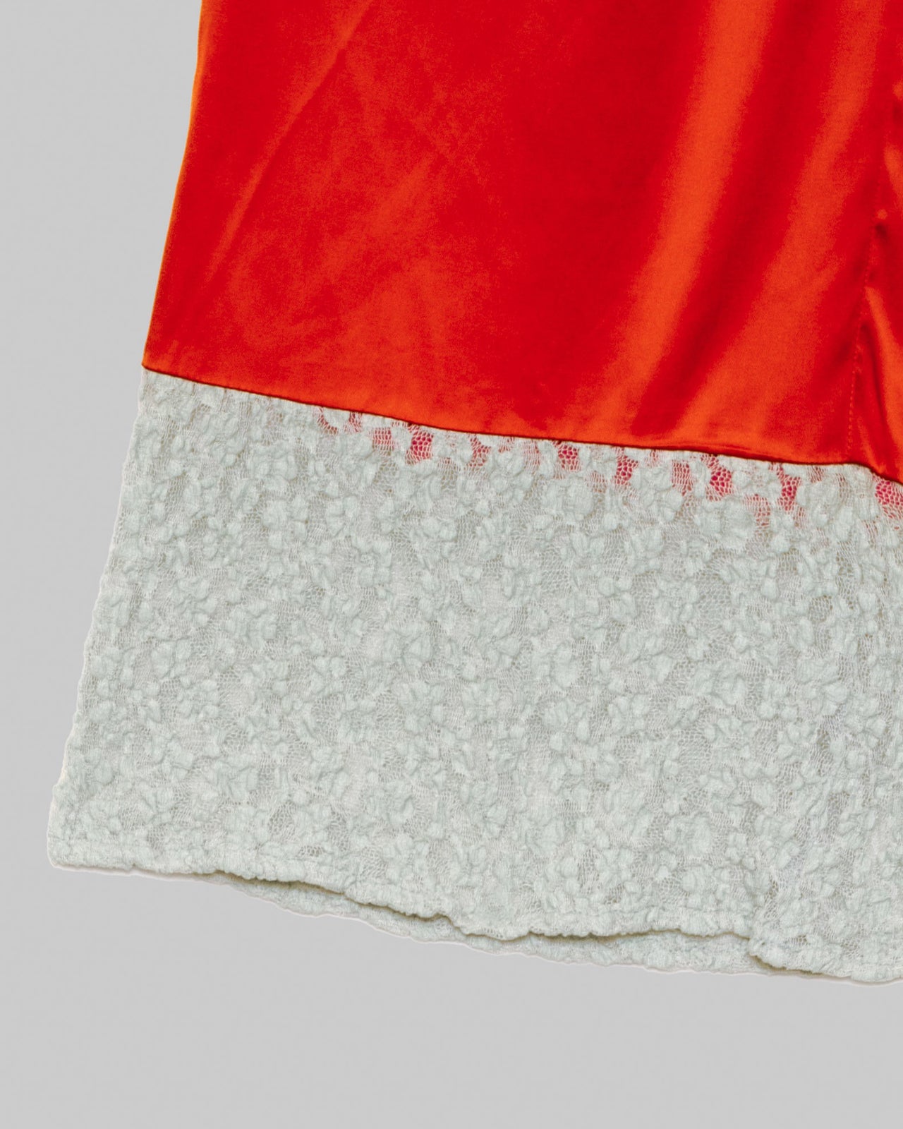 Line Pants - Ecovero Satin - Sync Red / Green