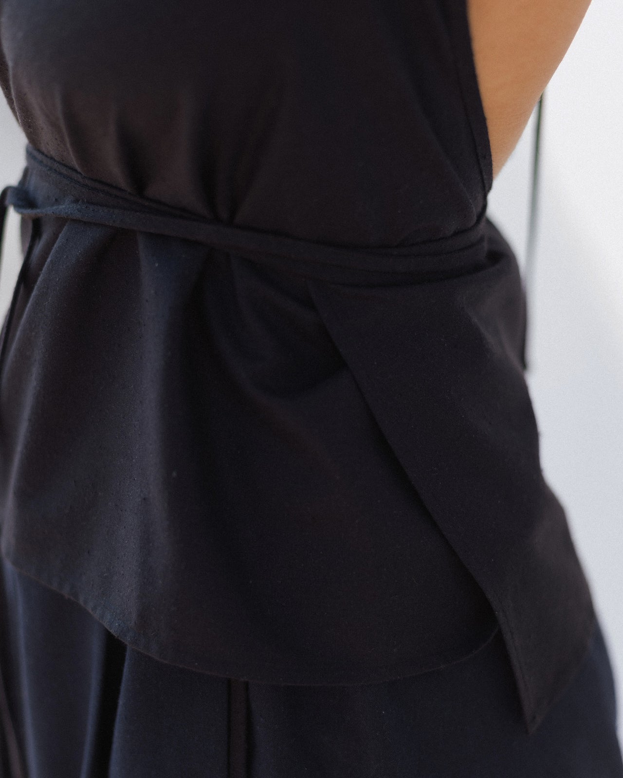 Long Sleeve Apron Top - Wild Silk - Black