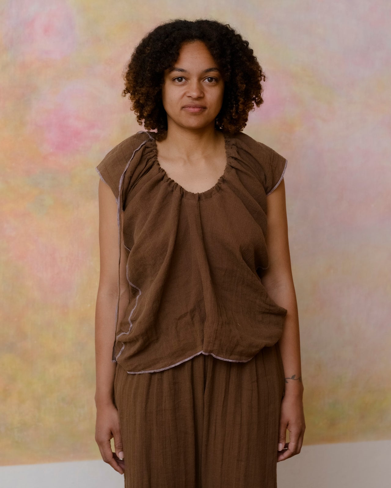 Max Top - Crinkle Linen - Loam Brown