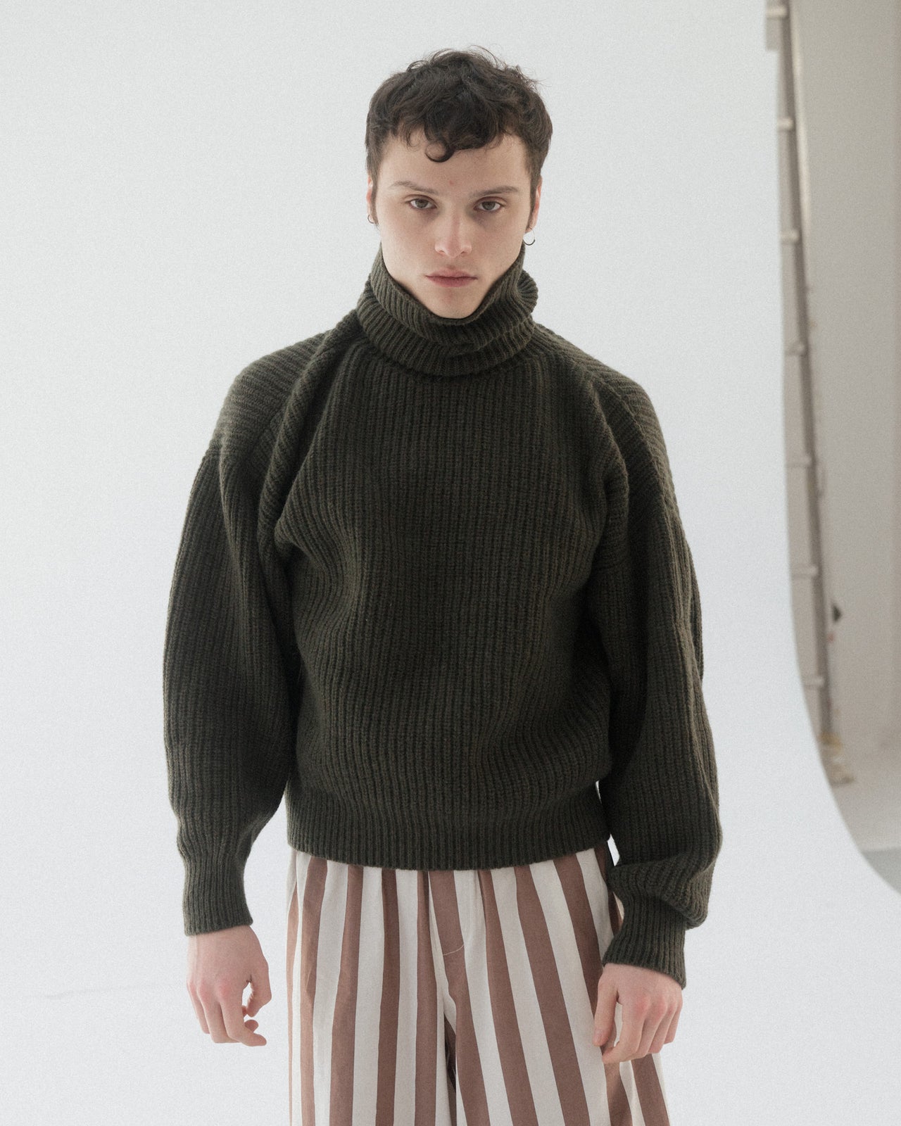 Mea Turtleneck - Recycled Wool - Foret – Baserange Store Mea Turtleneck - Recycled Wool - Foret – Baserange Store