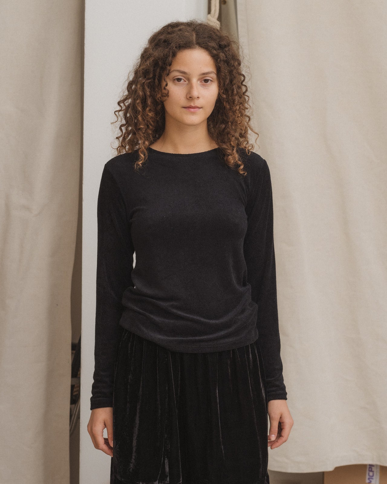 Omo Long Sleeve Tee - Ecovero Velour - Black