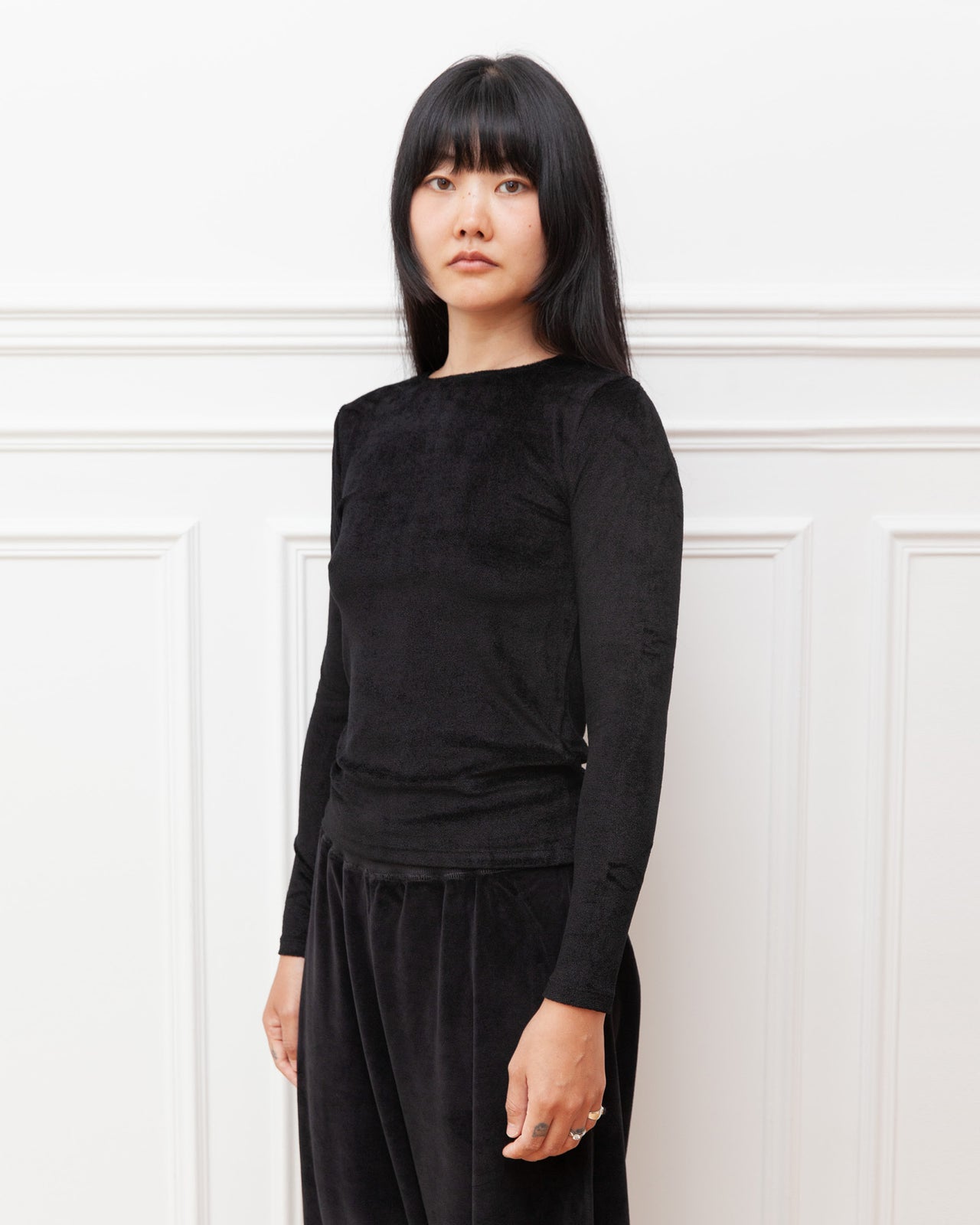 Omo Long Sleeve Tee - Ecovero Velour - Black