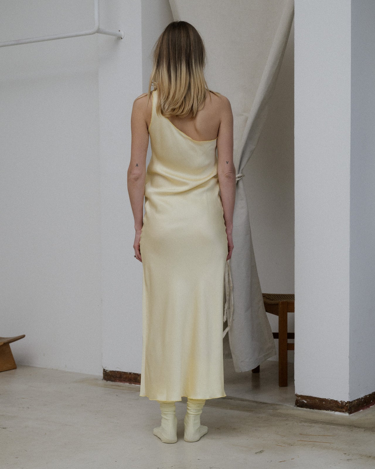 One Strap Dydine Dress - Ecovero Satin - Sophia Yellow