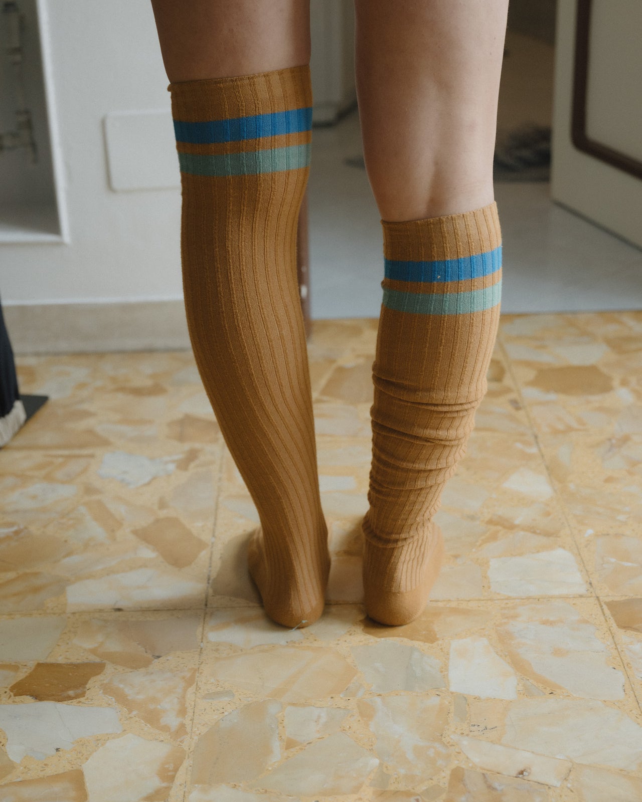 Race Overknee Socks - Organic Cotton Rib - Silva Brown