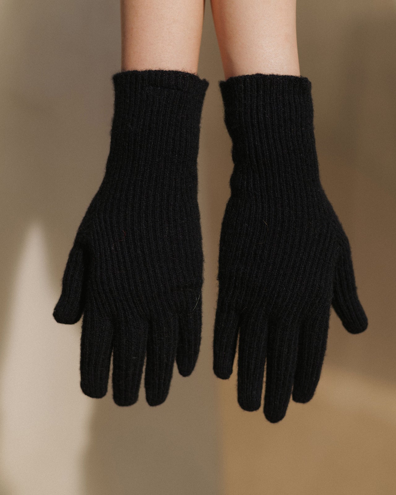 Ribbed Gloves - Recycled Cashmere - Black
