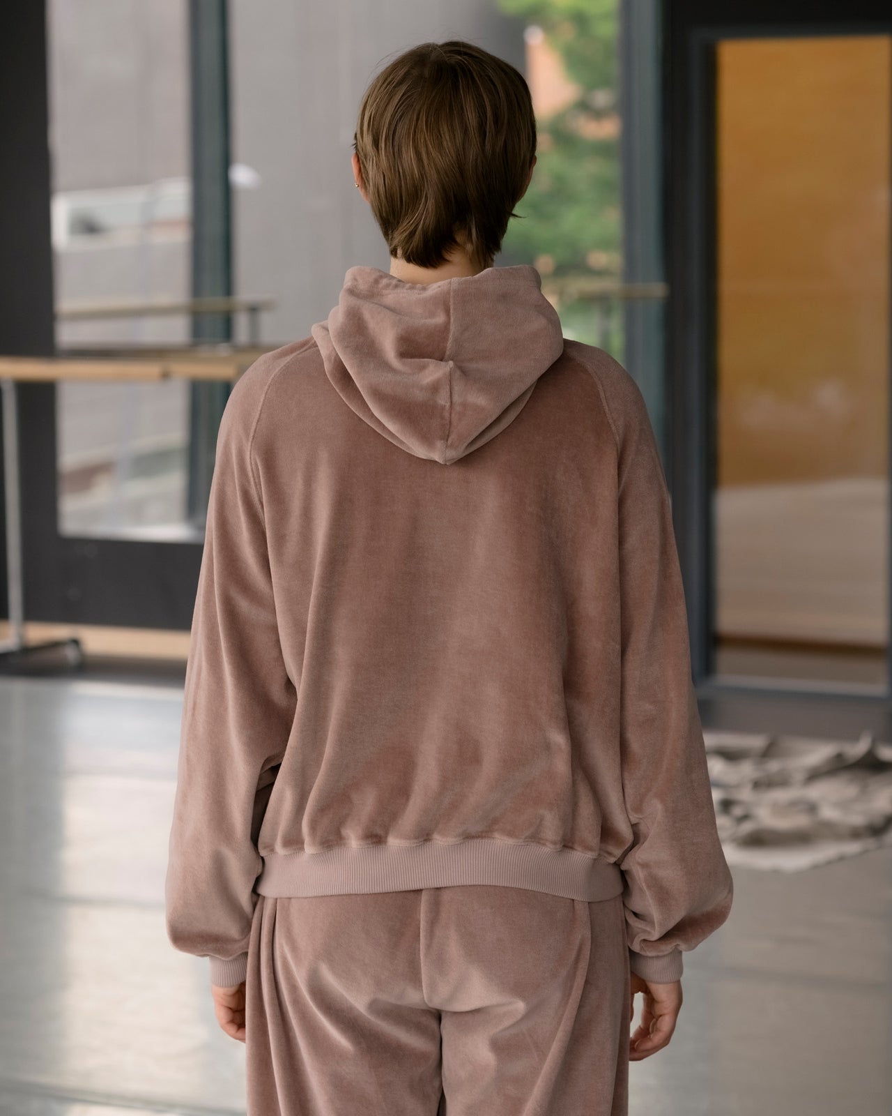 Rim Raglan Hoodie - Organic Cotton Velour - Tecto Brown
