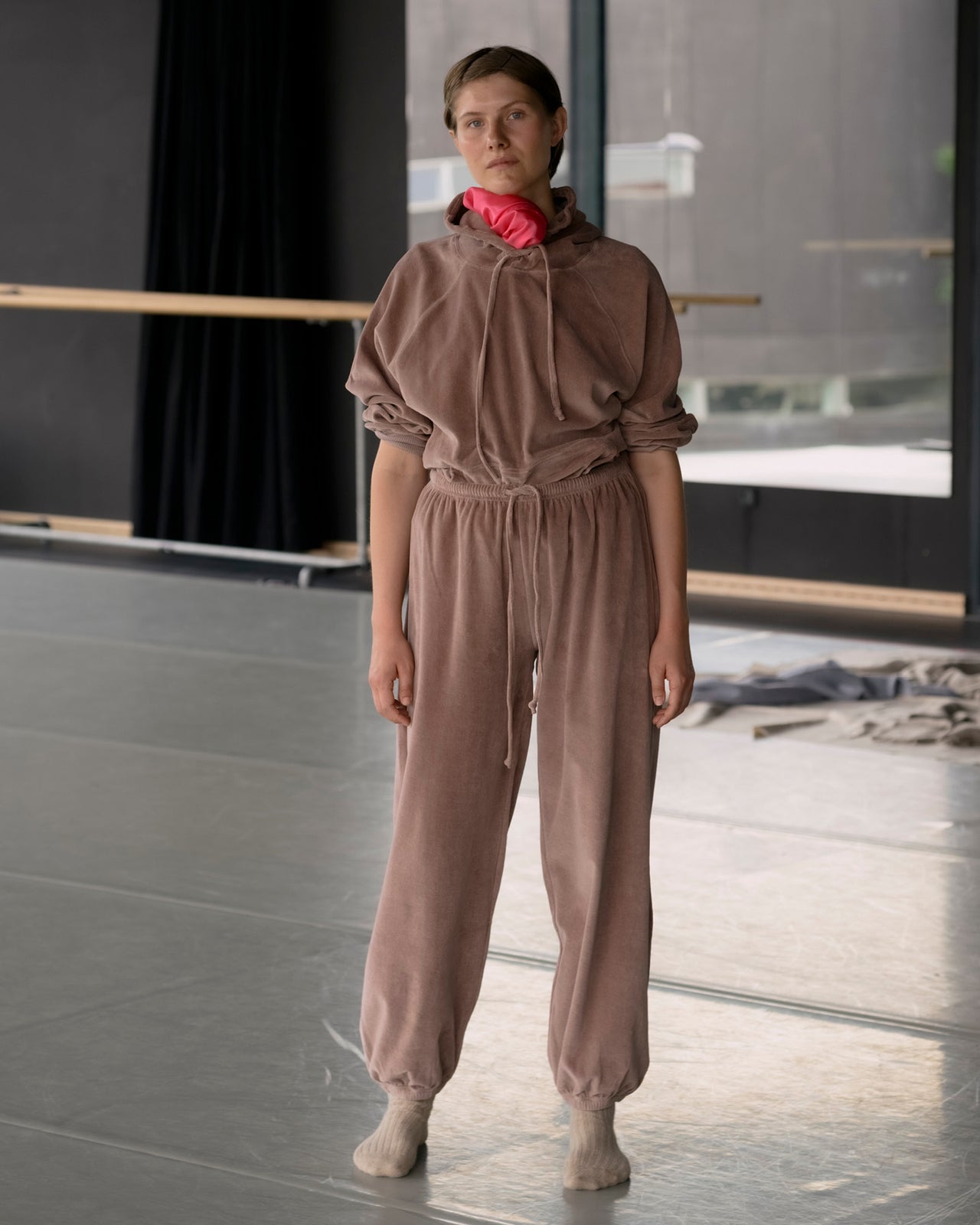 Rim Raglan Hoodie - Organic Cotton Velour - Tecto Brown