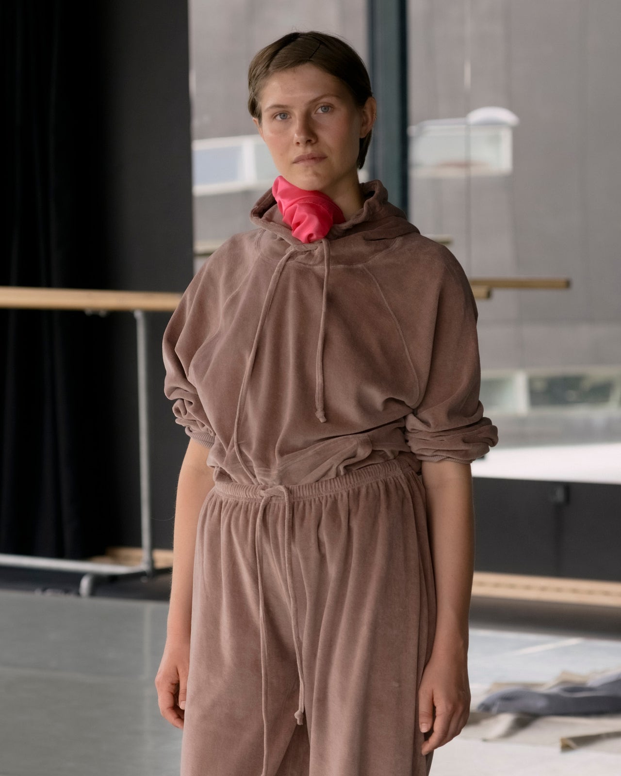 Rim Raglan Hoodie - Organic Cotton Velour - Tecto Brown