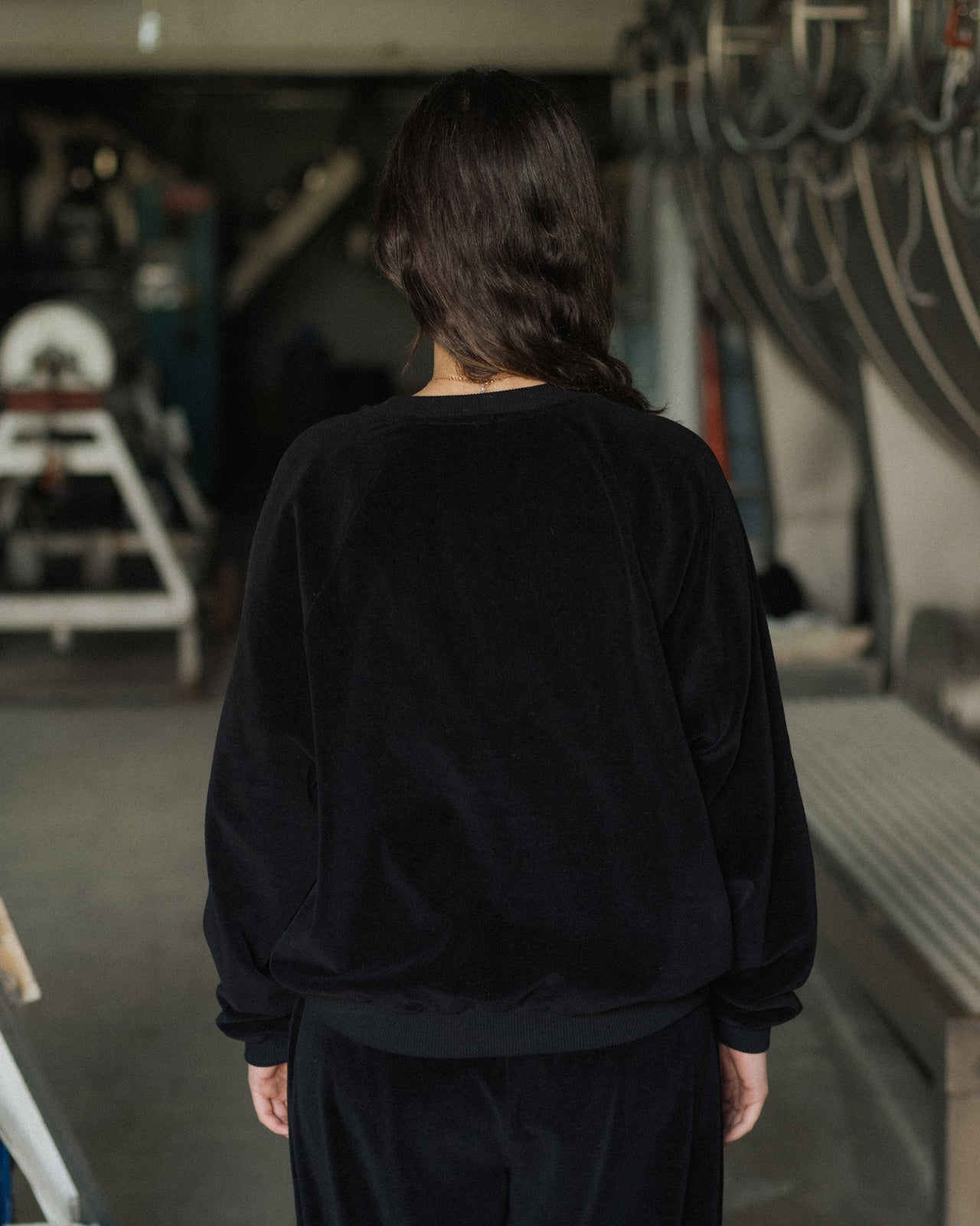 Rim Raglan Sweatshirt - Organic Cotton Velour - Black