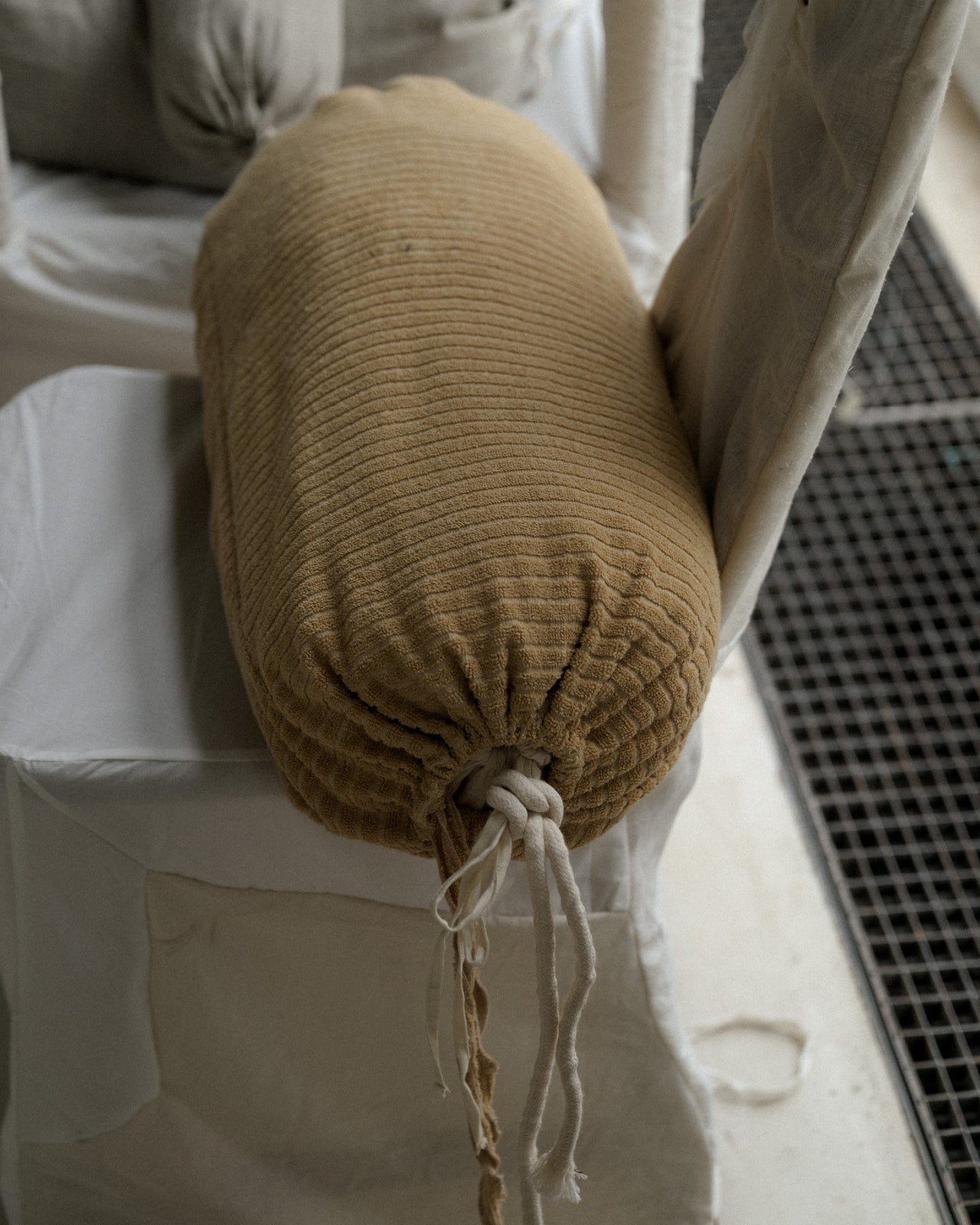 Shell Roll Pillowcase - Organic Cotton - Brown Stripes