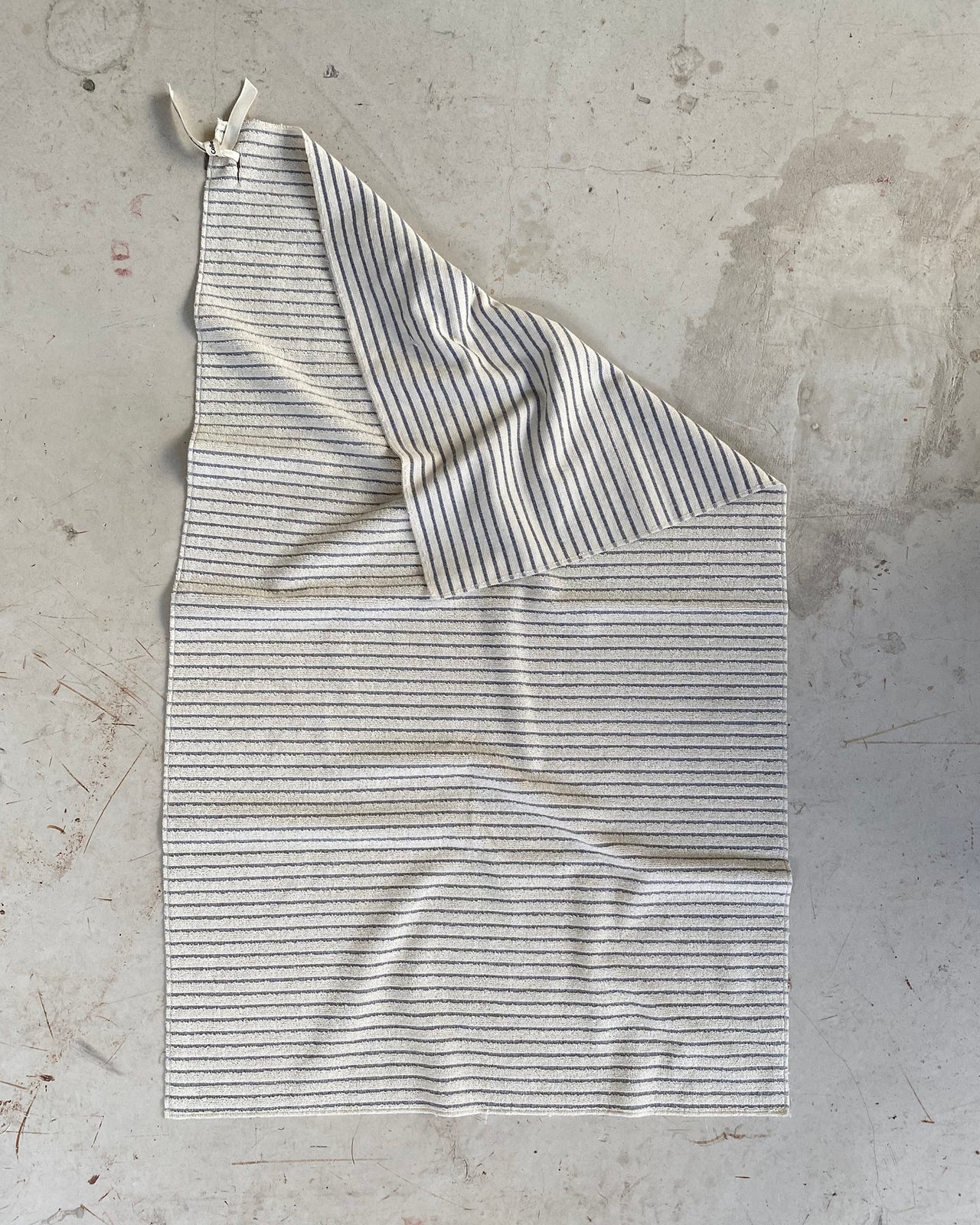 Shell Towel - Organic Cotton - Black Stripes