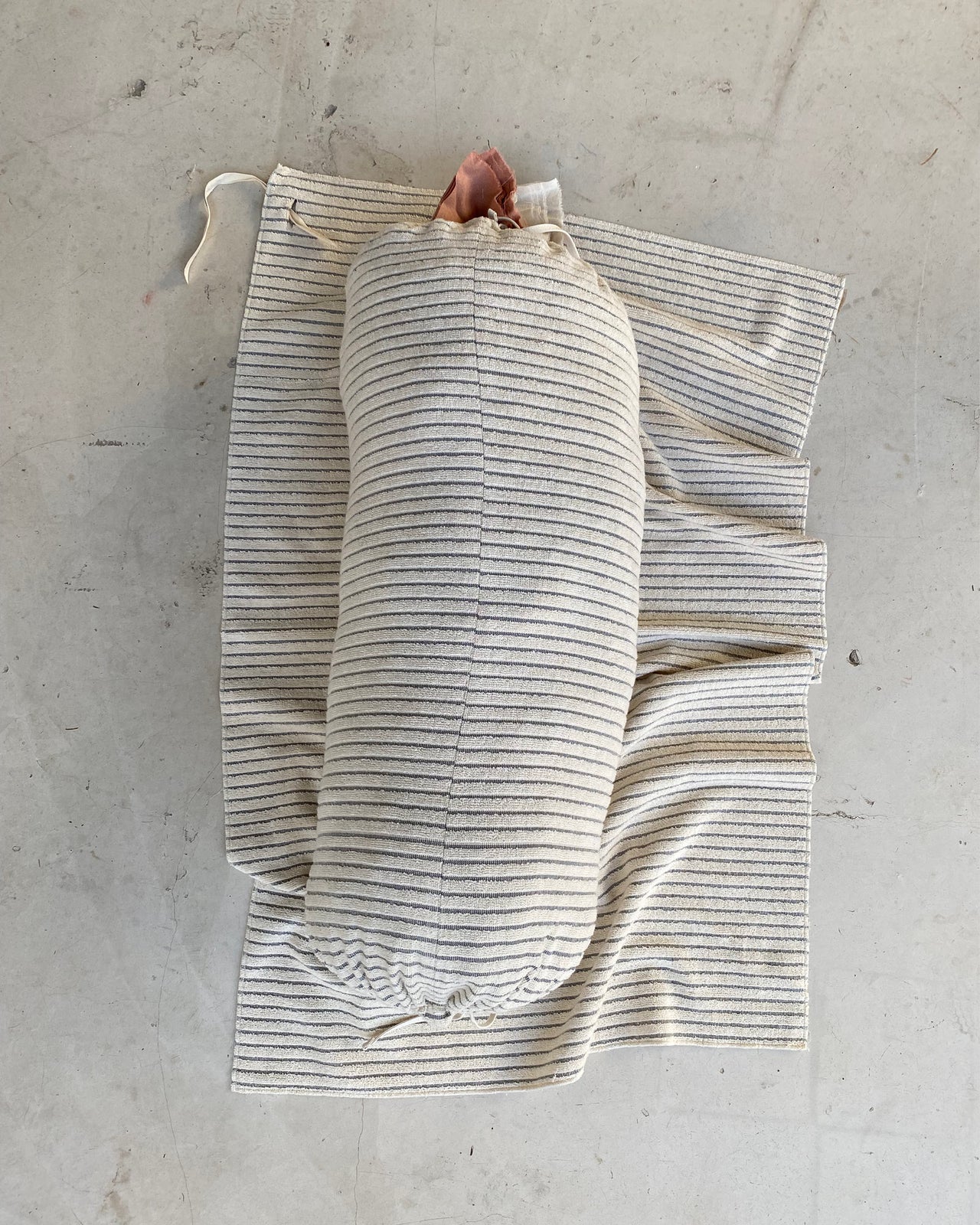 Shell Roll Pillowcase - Organic Cotton - Black Stripes